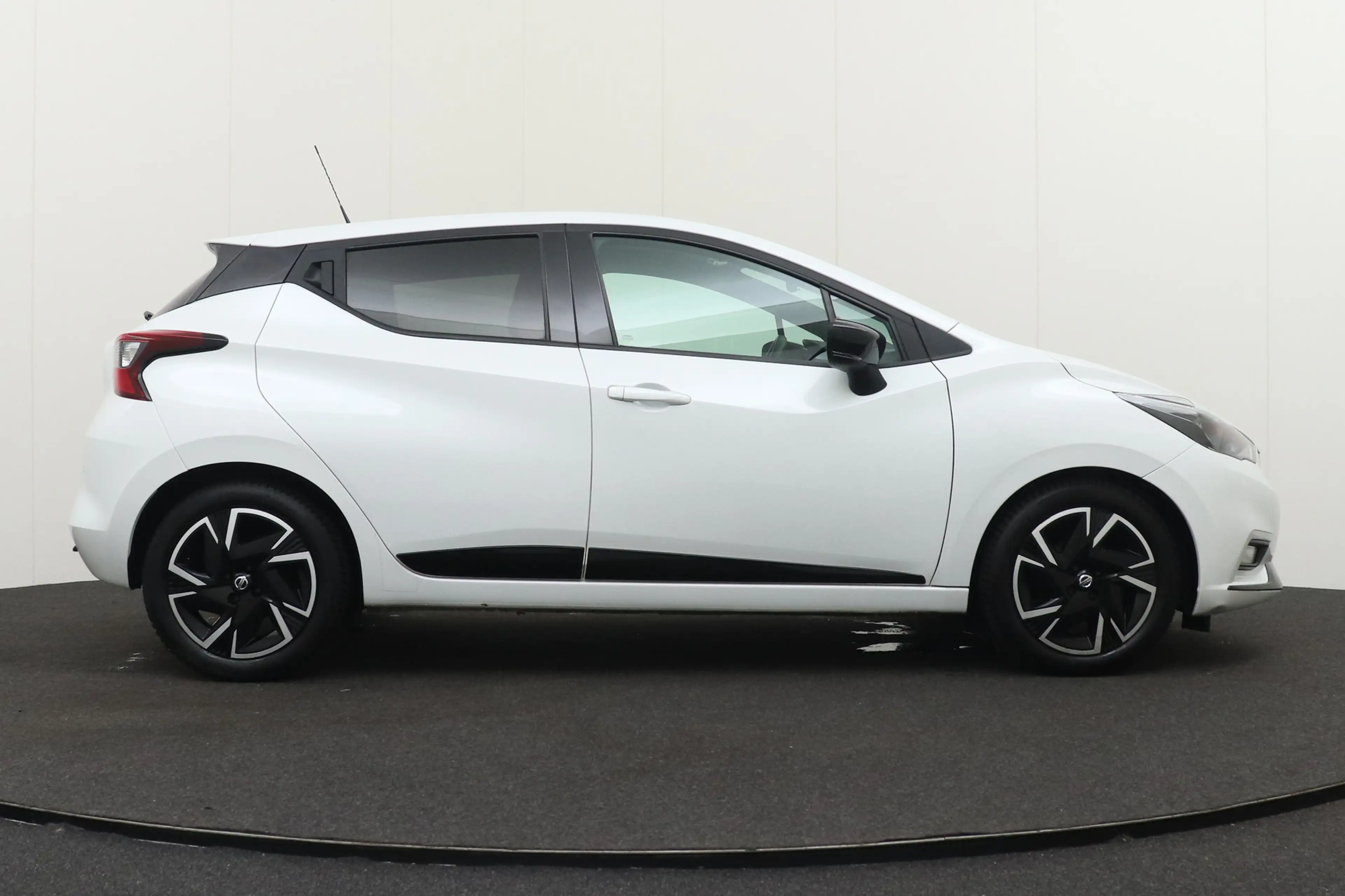 Nissan Micra 1.0 IG-T N-Design Bose Carplay Cruise — photo 6