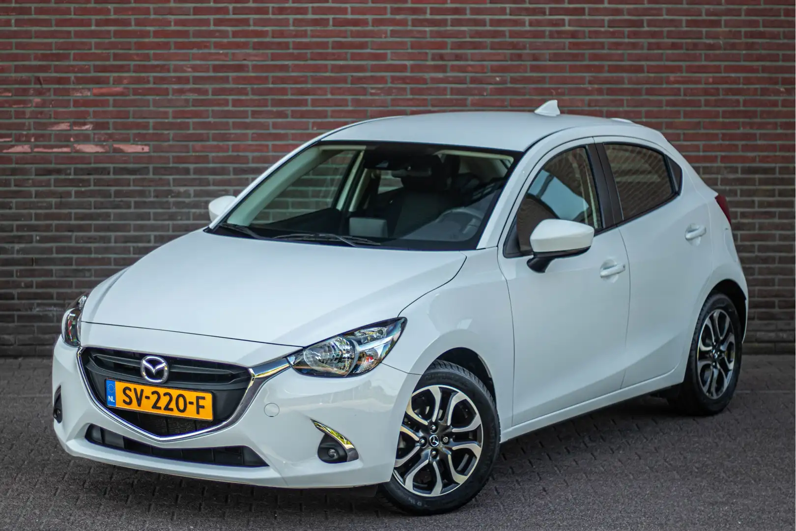 Mazda 2 1.5 Skyactiv-G Dynamic+, 55.000km NAP, Carplay, PD Blanco - 2