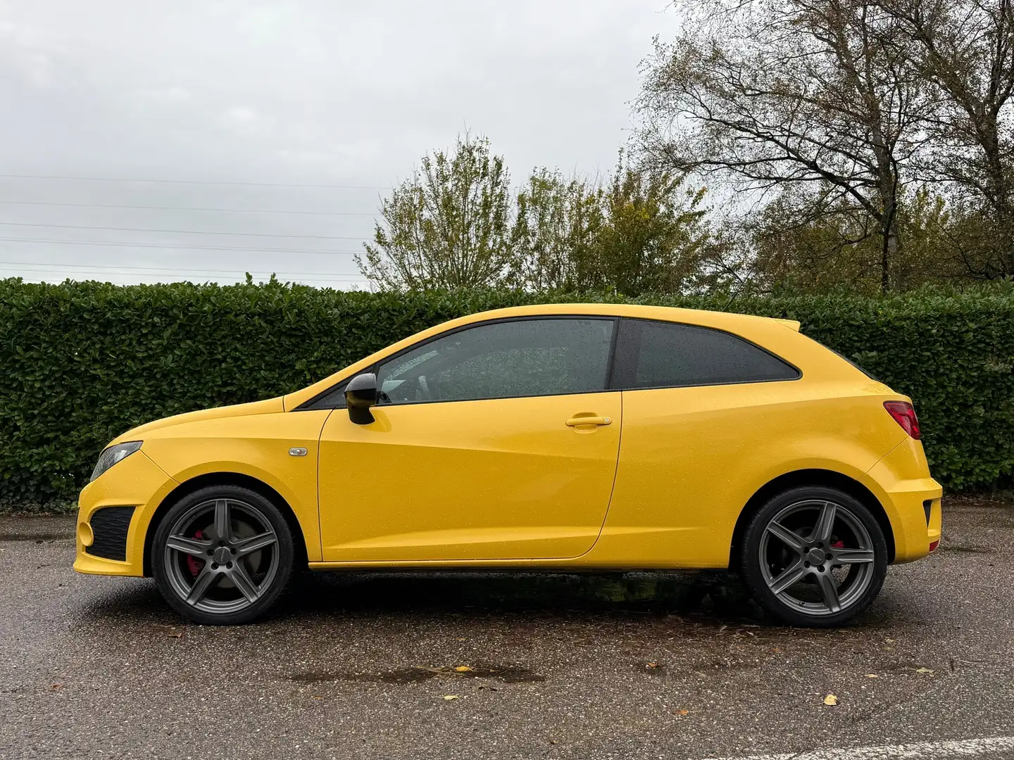 SEAT Ibiza SC 1.4 TSI Cupra | Automaat | Airco Geel - 2