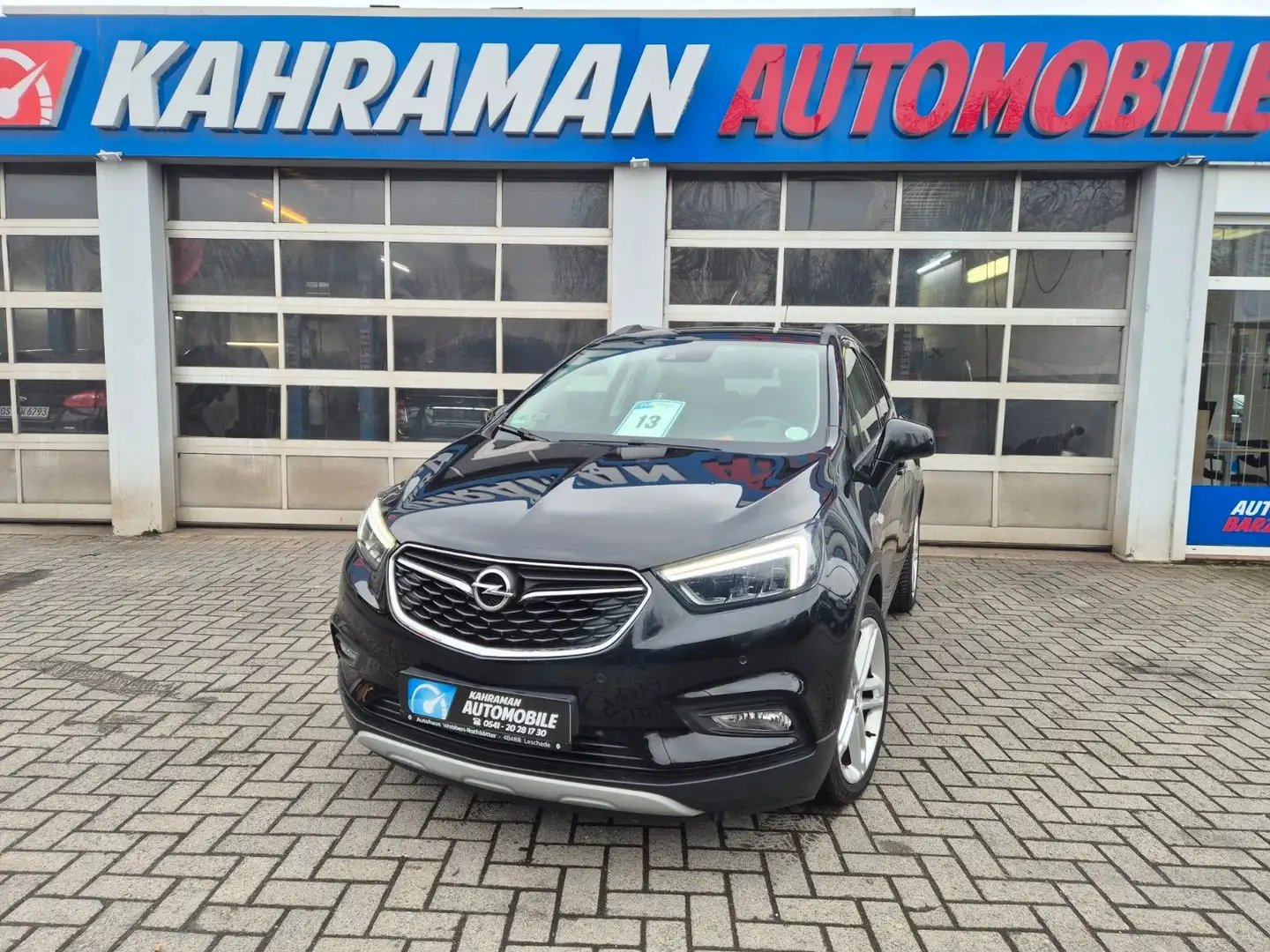 Opel Mokka X Innovation Schwarz - 1
