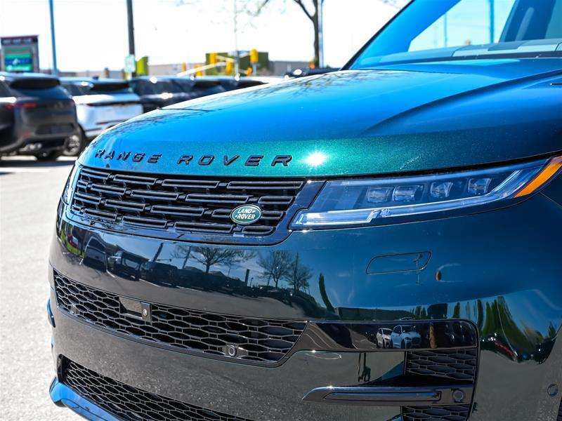 2026 Land Rover Range Rover Sport P400 Dynamic HSE thumb 7