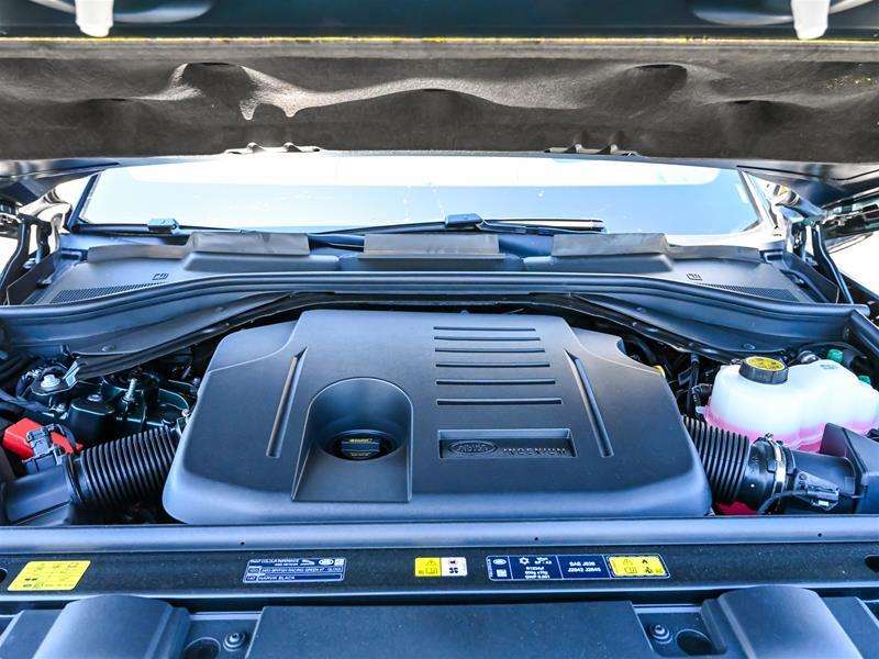 2026 Land Rover Range Rover Sport P400 Dynamic HSE thumb 8