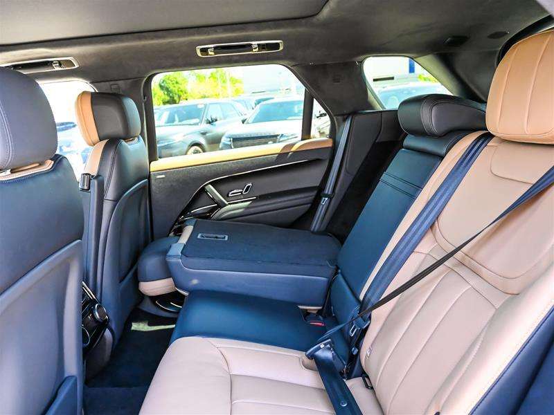 2026 Land Rover Range Rover Sport P400 Dynamic HSE thumb 12
