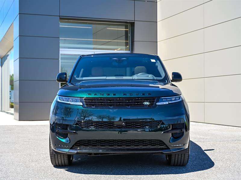 2026 Land Rover Range Rover Sport P400 Dynamic HSE alt 2