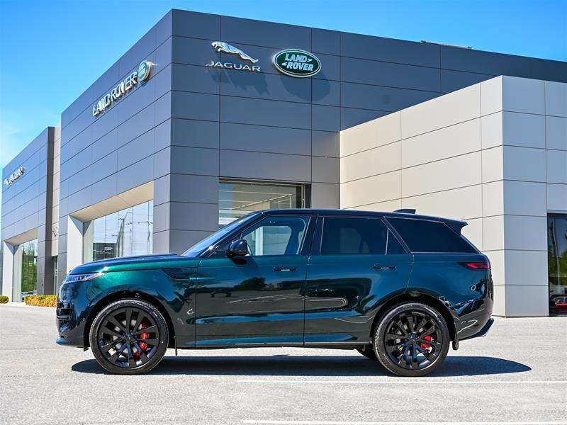 2026 Land Rover Range Rover Sport P400 Dynamic HSE alt 3