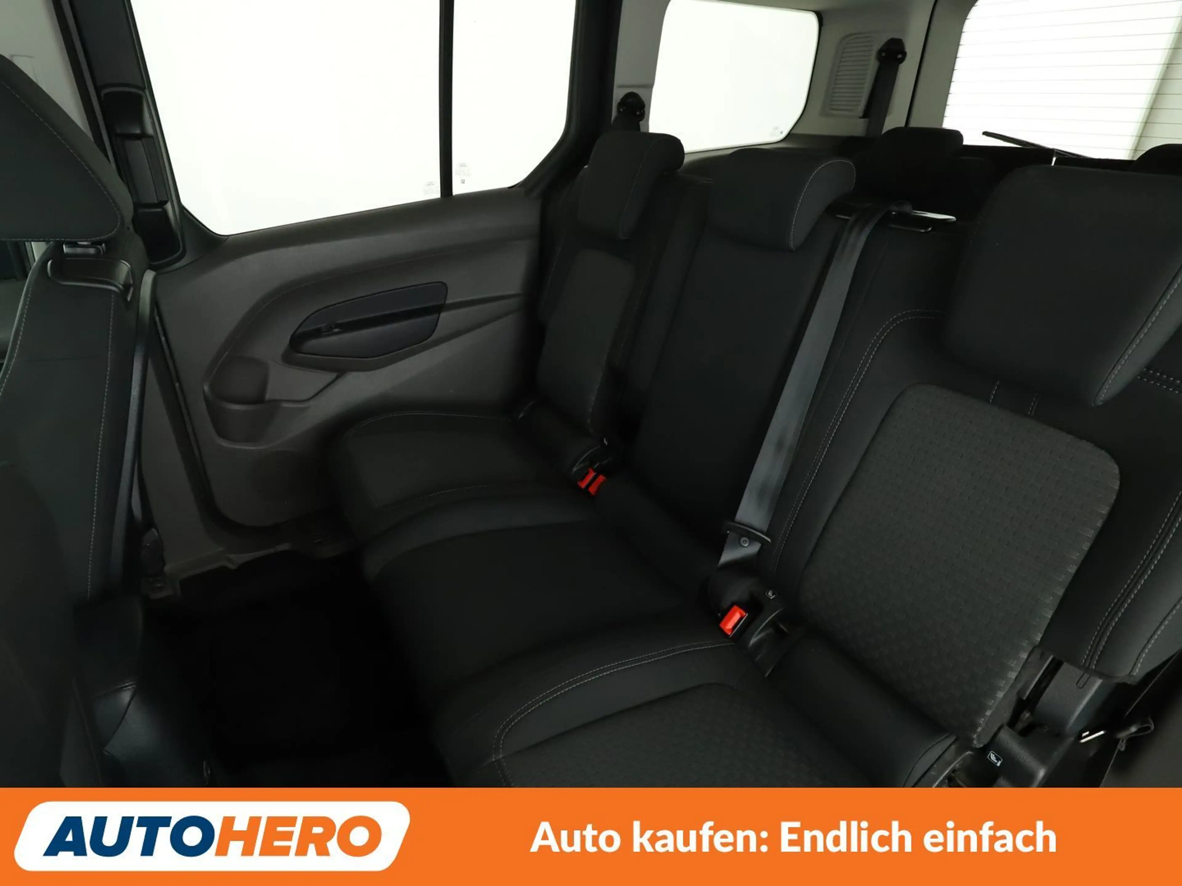 Ford Grand Tourneo 1.5 TDCi EcoBlue Trend *NAVI*LIMIT*CAM*PDC*SHZ* — photo 14