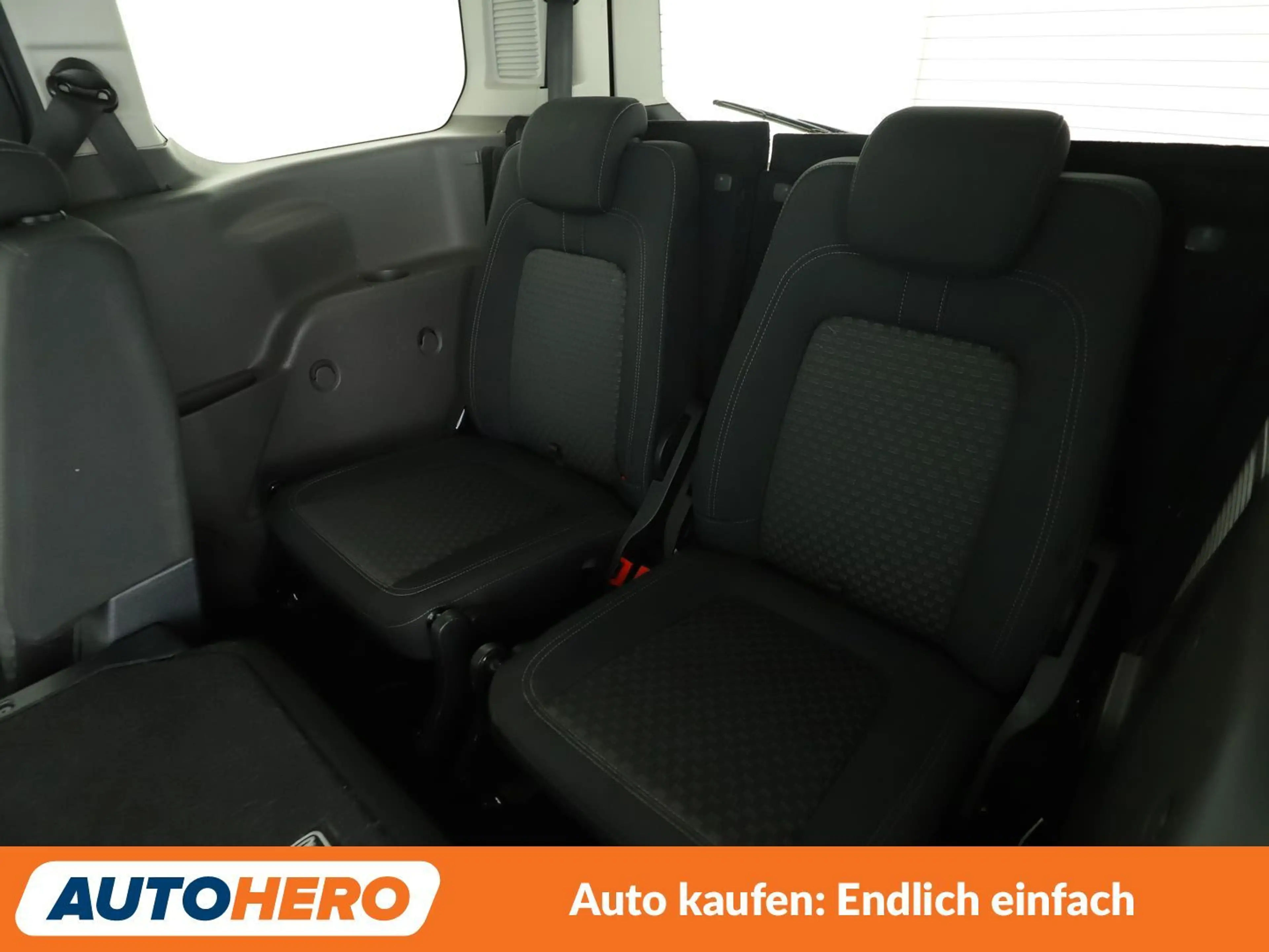 Ford Grand Tourneo 1.5 TDCi EcoBlue Trend *NAVI*LIMIT*CAM*PDC*SHZ* — photo 10
