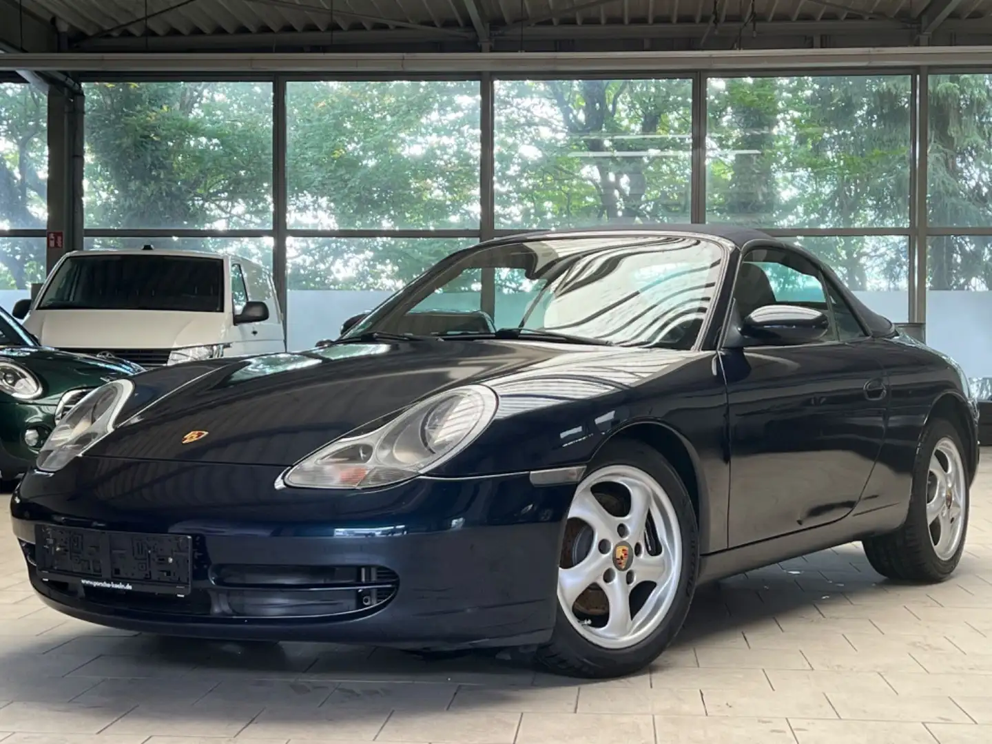 Porsche 996 Carrera *Motorschaden* Cabrio Bleu - 1