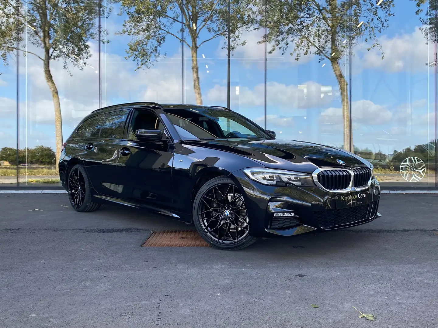 BMW 318 M-Sportpakket compleet,Leder zwart,Life cockpit, Zwart - 1