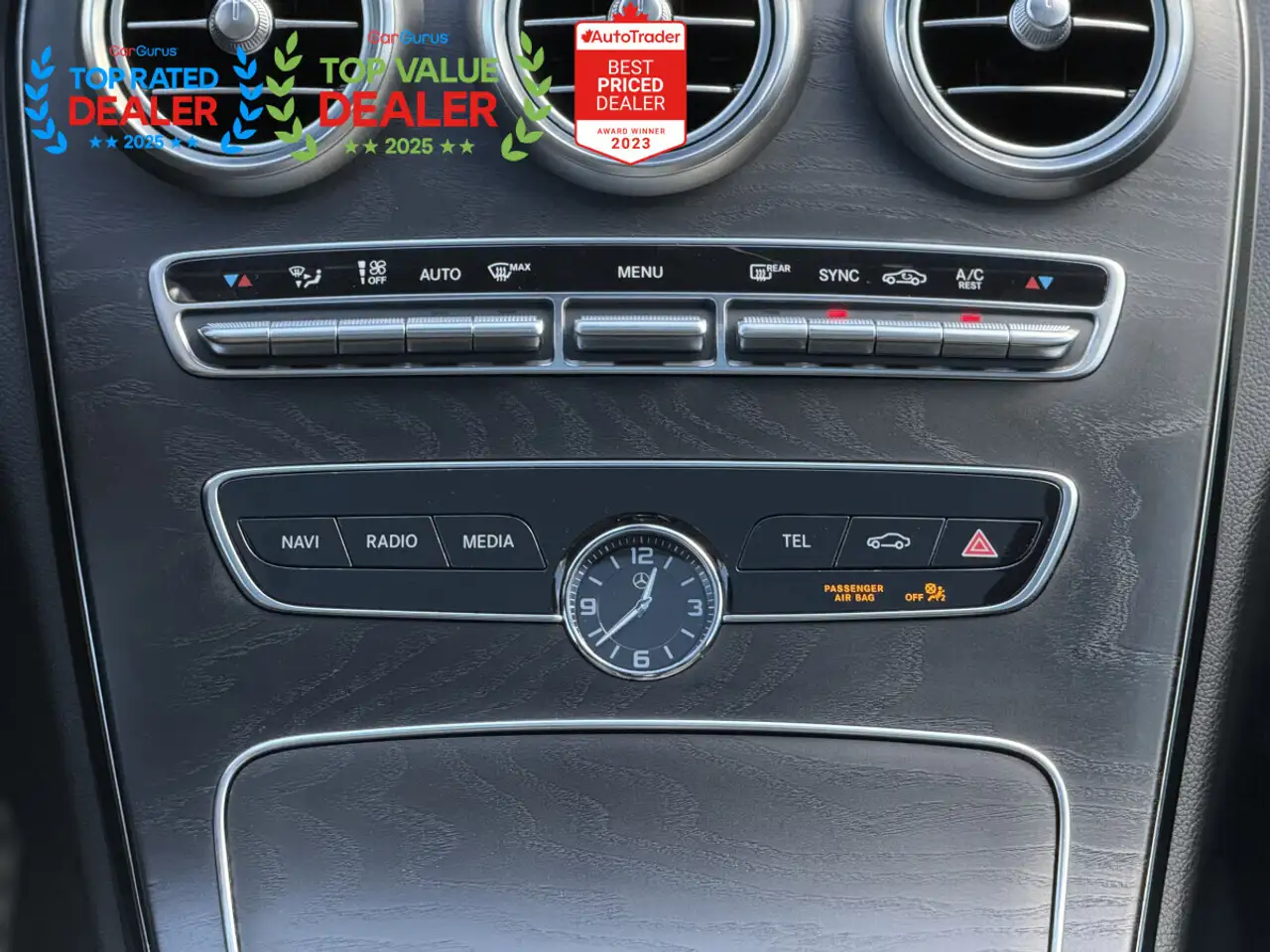 Mercedes-Benz C-Class снимка Mercedes-Benz C-Class