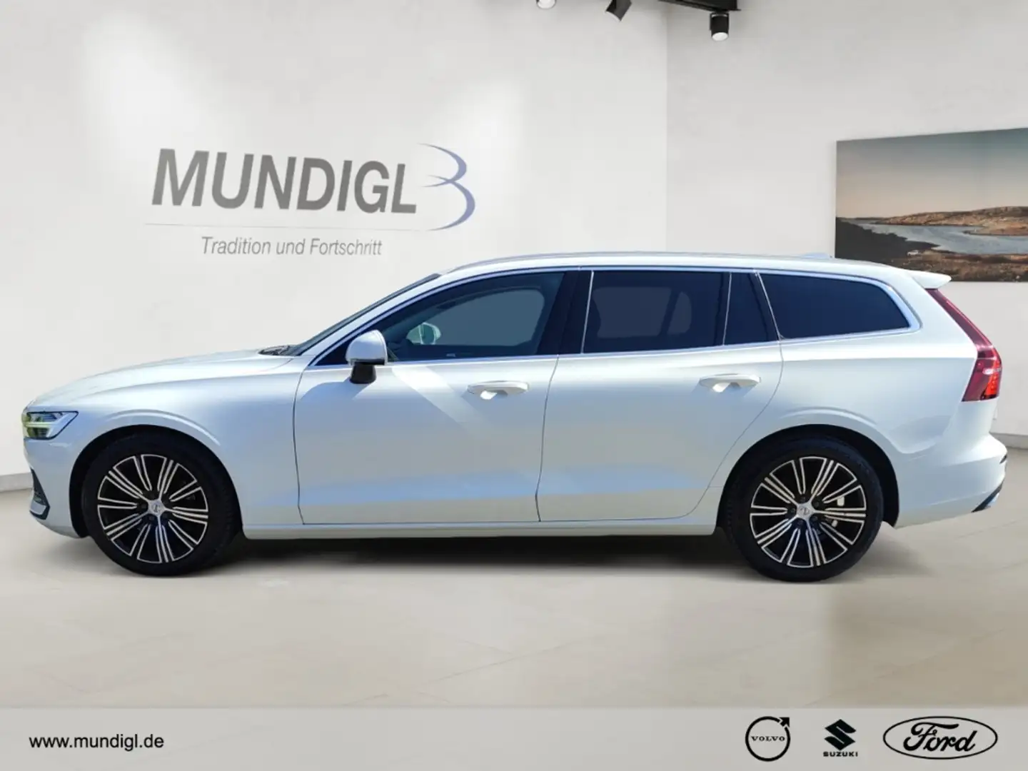 Volvo V60 Kombi Inscription D4 Navi Leder Digitales Cockpit Blanc - 2