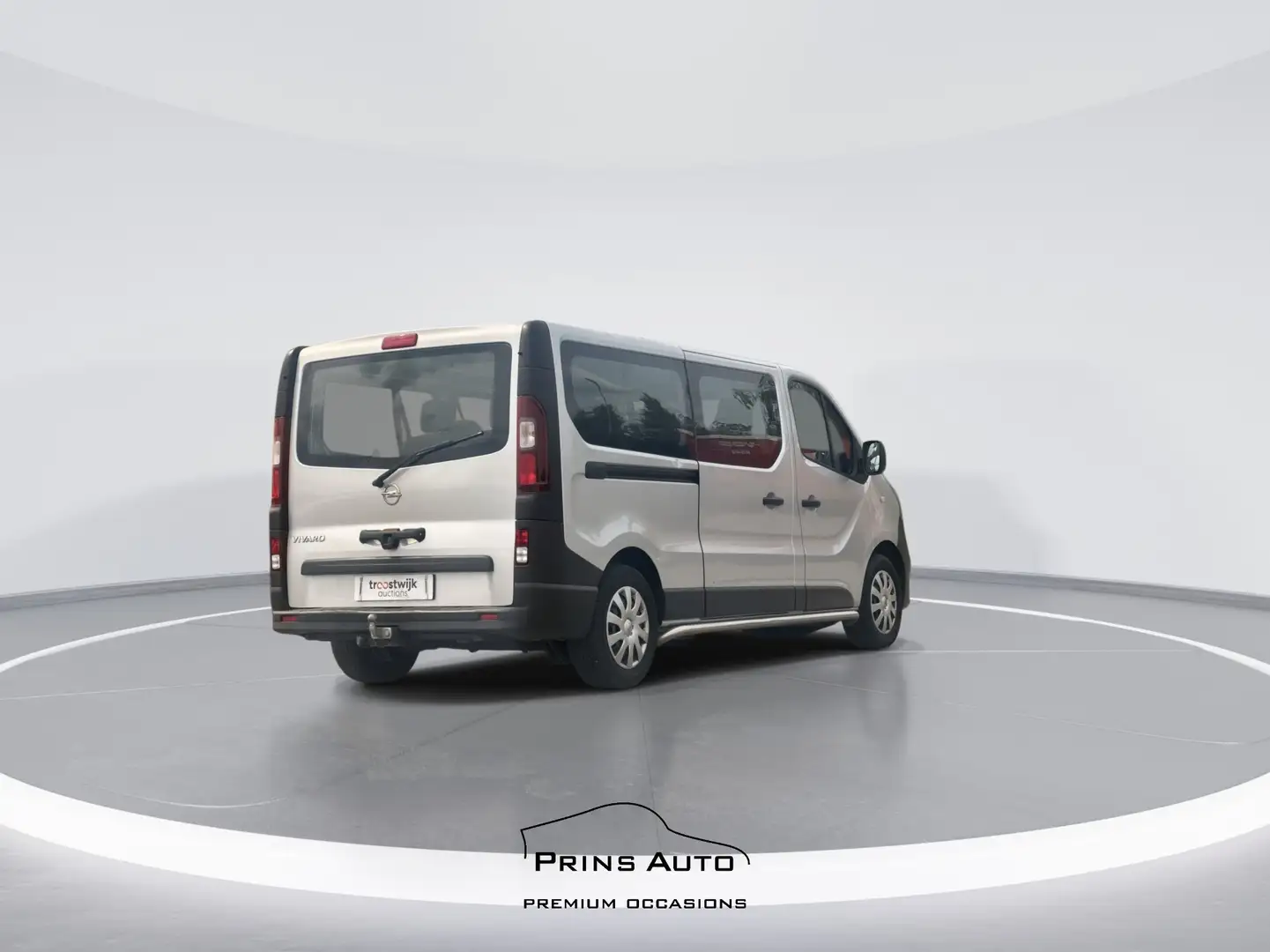Opel Vivaro Combi 1.6 CDTI L2H1 2991 Szary - 2