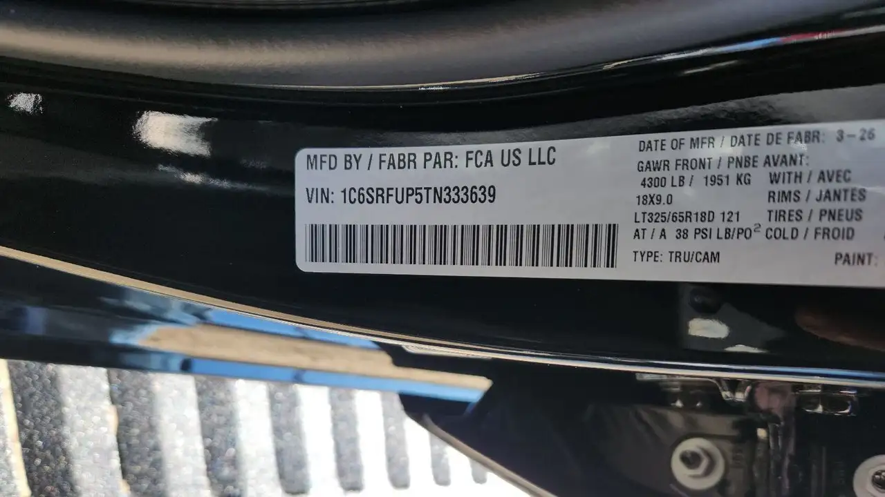 RAM 1500 снимка RAM 1500
