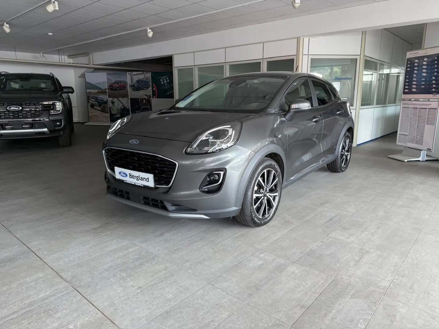 Ford Puma TITANIUM 1.0L MHEV 155PS Automatik Grau - 2