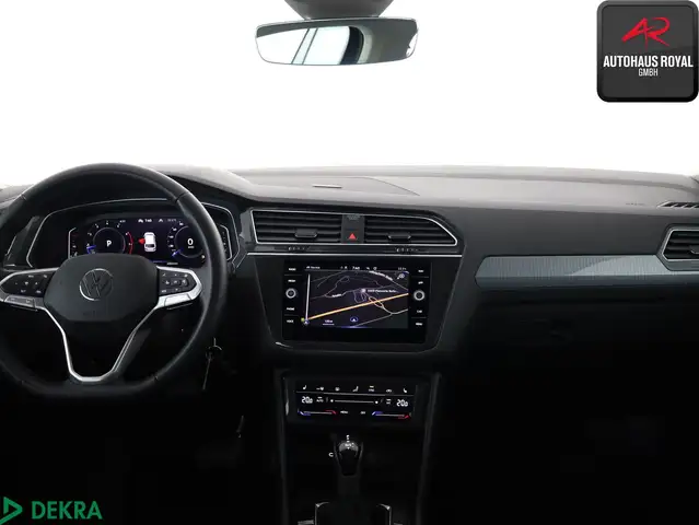 Volkswagen Tiguan view 9
