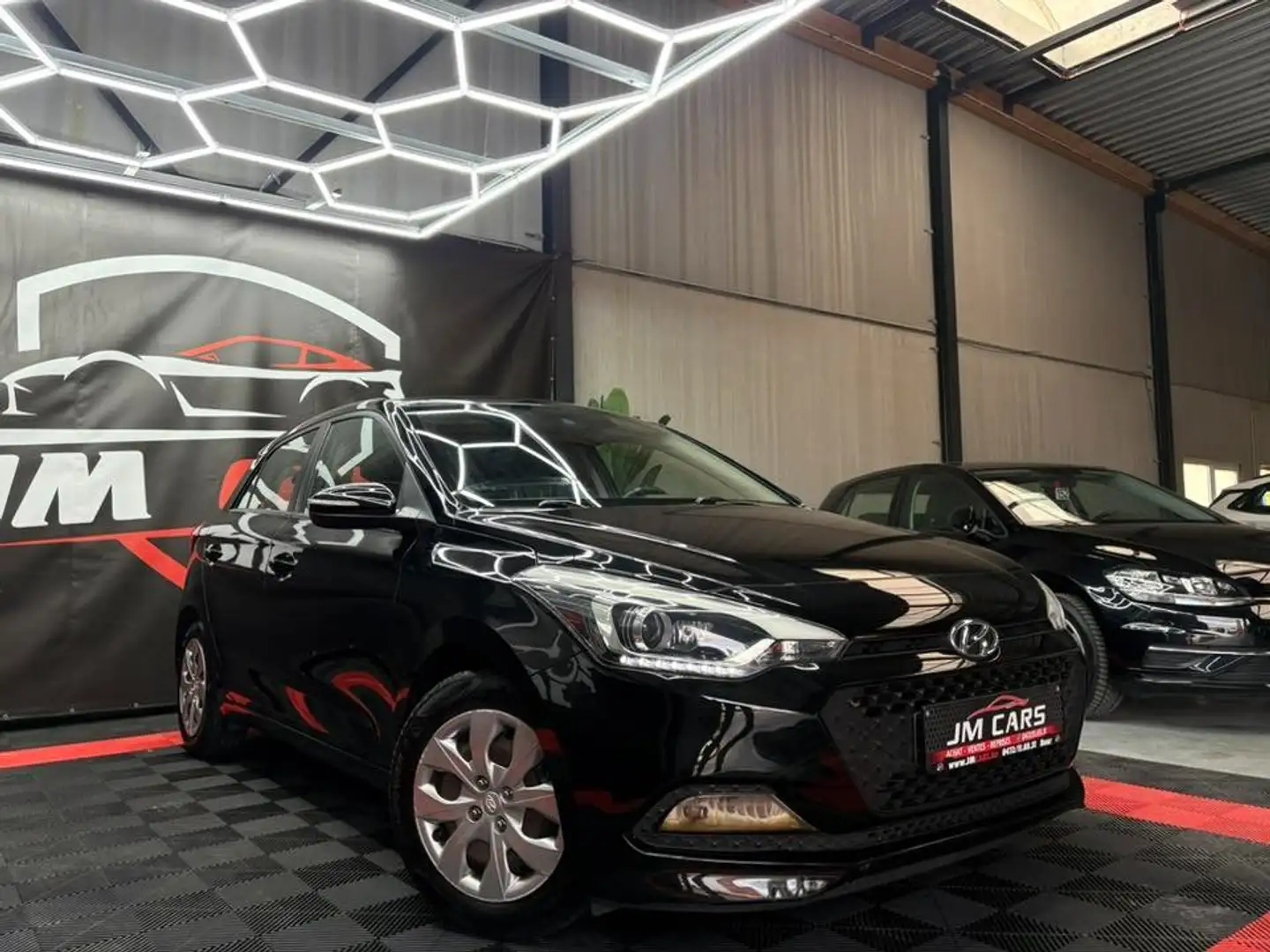 Hyundai i20 1.2i Blackline Zwart - 2