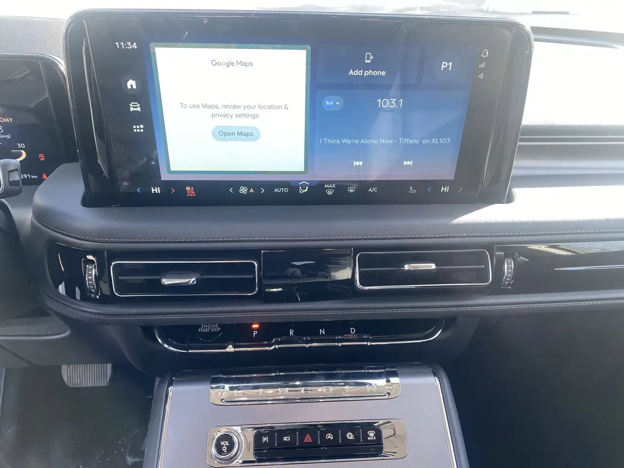 Lincoln Aviator снимка Lincoln Aviator