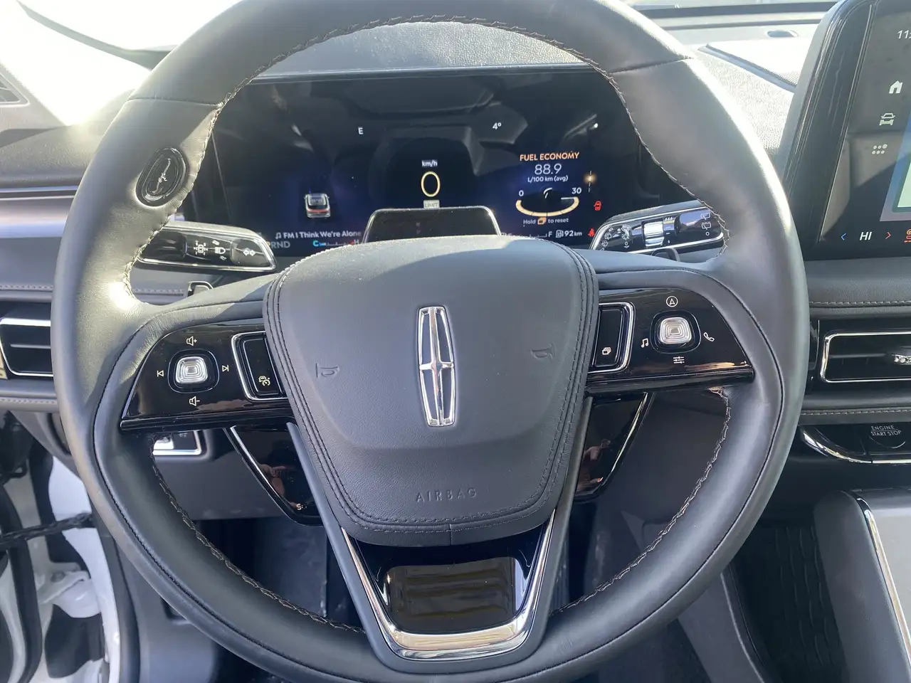 Lincoln Aviator снимка Lincoln Aviator