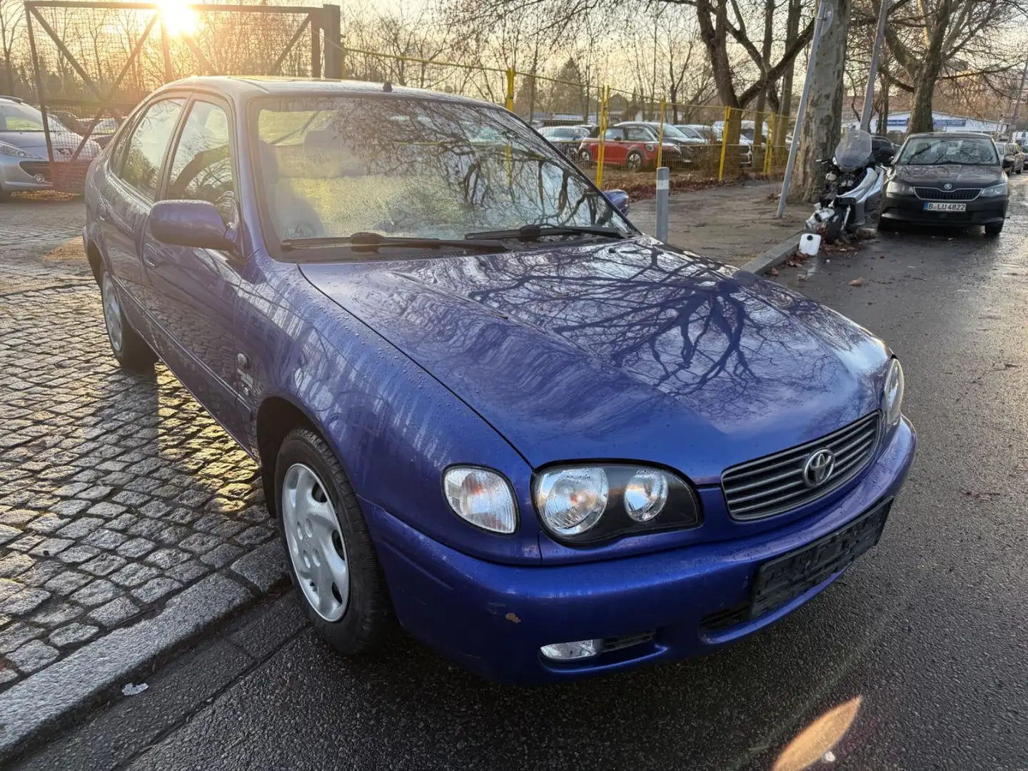 Toyota Corolla ** Automatic** Klima** Blau - 1