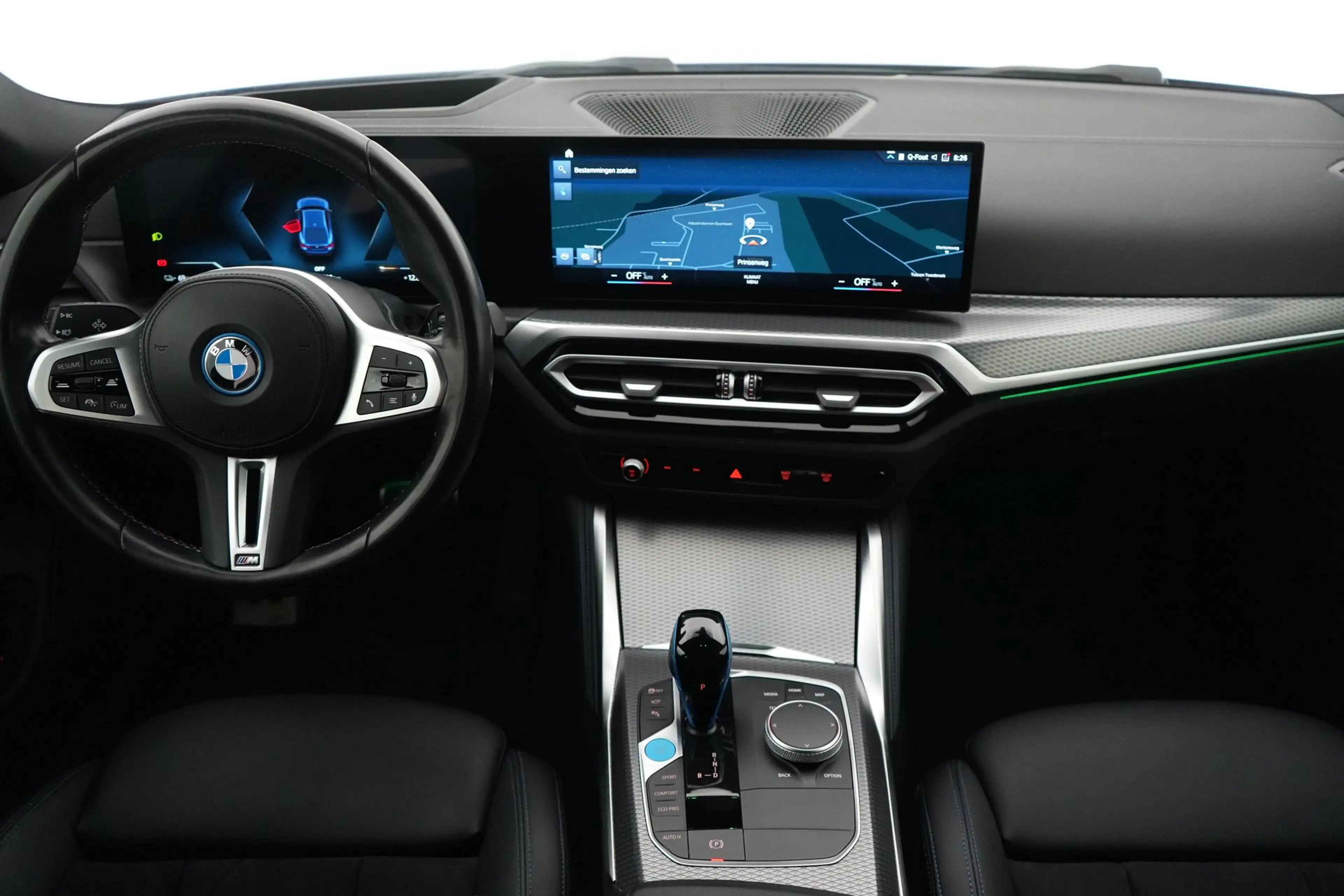 BMW i4 M50 Business LEDER/ALCANTARA LED GPS PDC 360°CAM H — photo 15