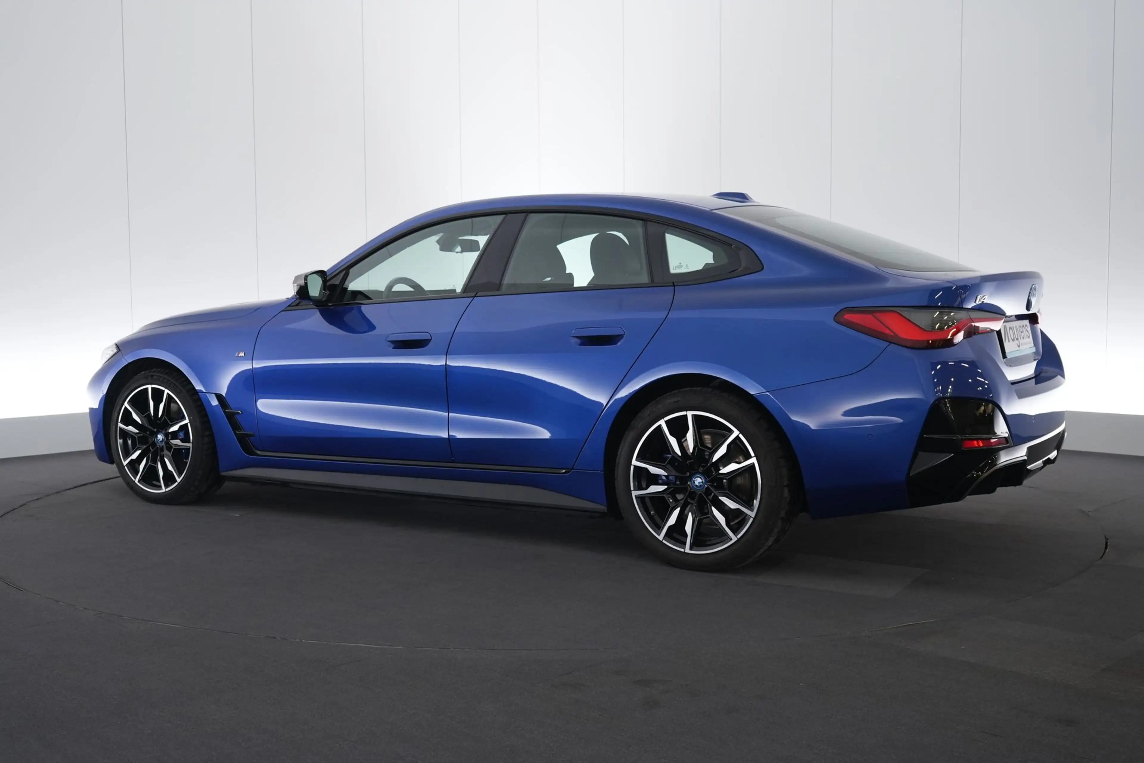 BMW i4 M50 Business LEDER/ALCANTARA LED GPS PDC 360°CAM H — photo 5
