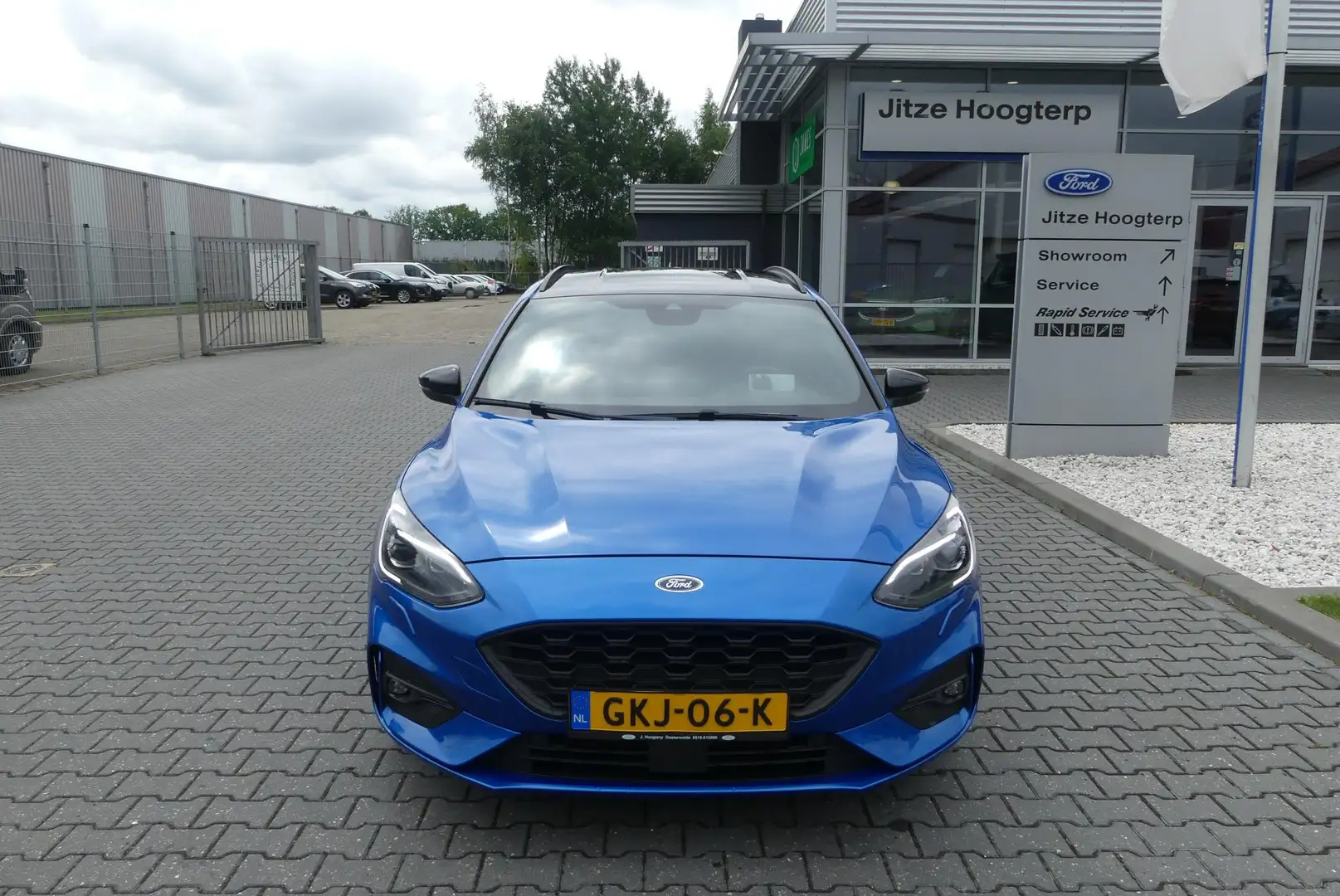 Ford Focus Wagon 1.0 EcoBoost ST Line ADAPTIEVE CRUISE, CLIMA Blauw - 2