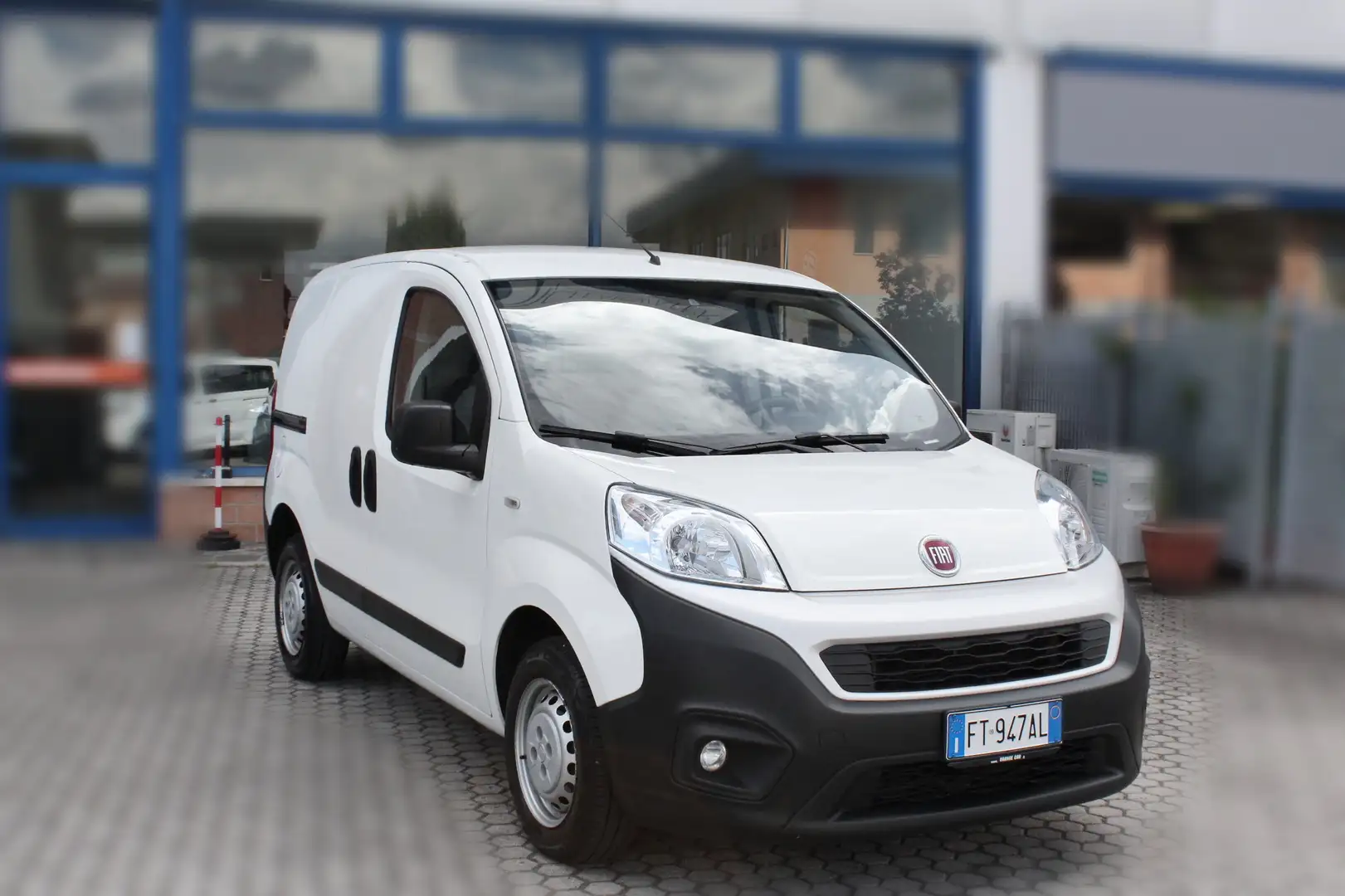 Fiat Fiorino 1.3 MultiJet 80CV Cargo SX-2 ANNI DI GARANZIA Bianco - 2