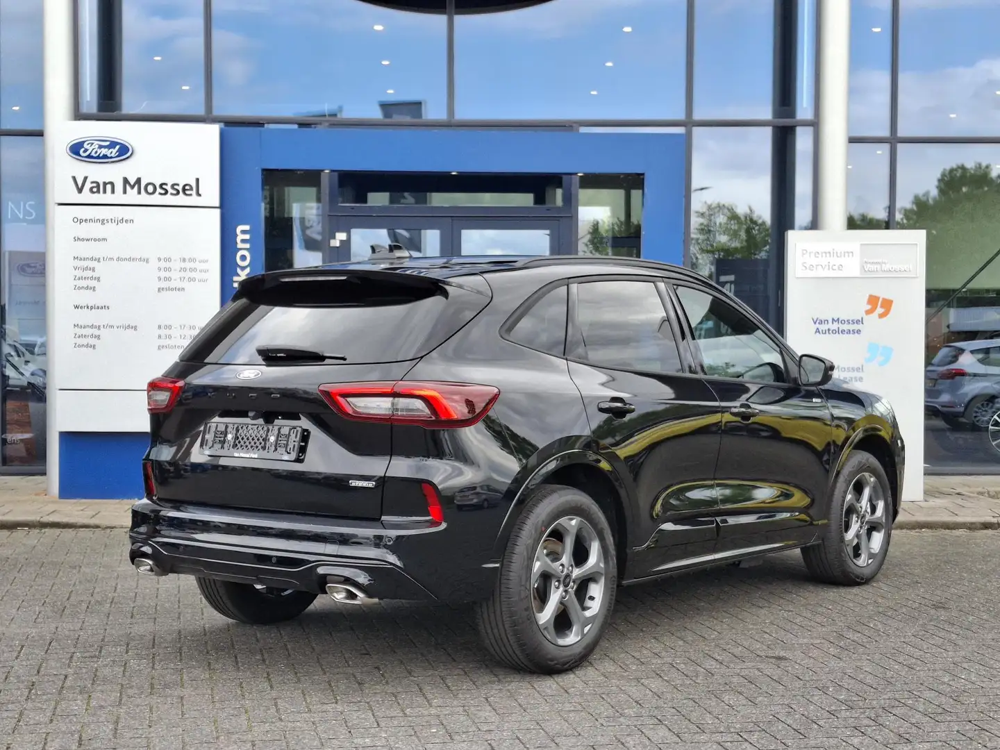 Ford Kuga 2.5 PHEV ST-Line | Trekhaak | Winter Pack | Zwart - 2