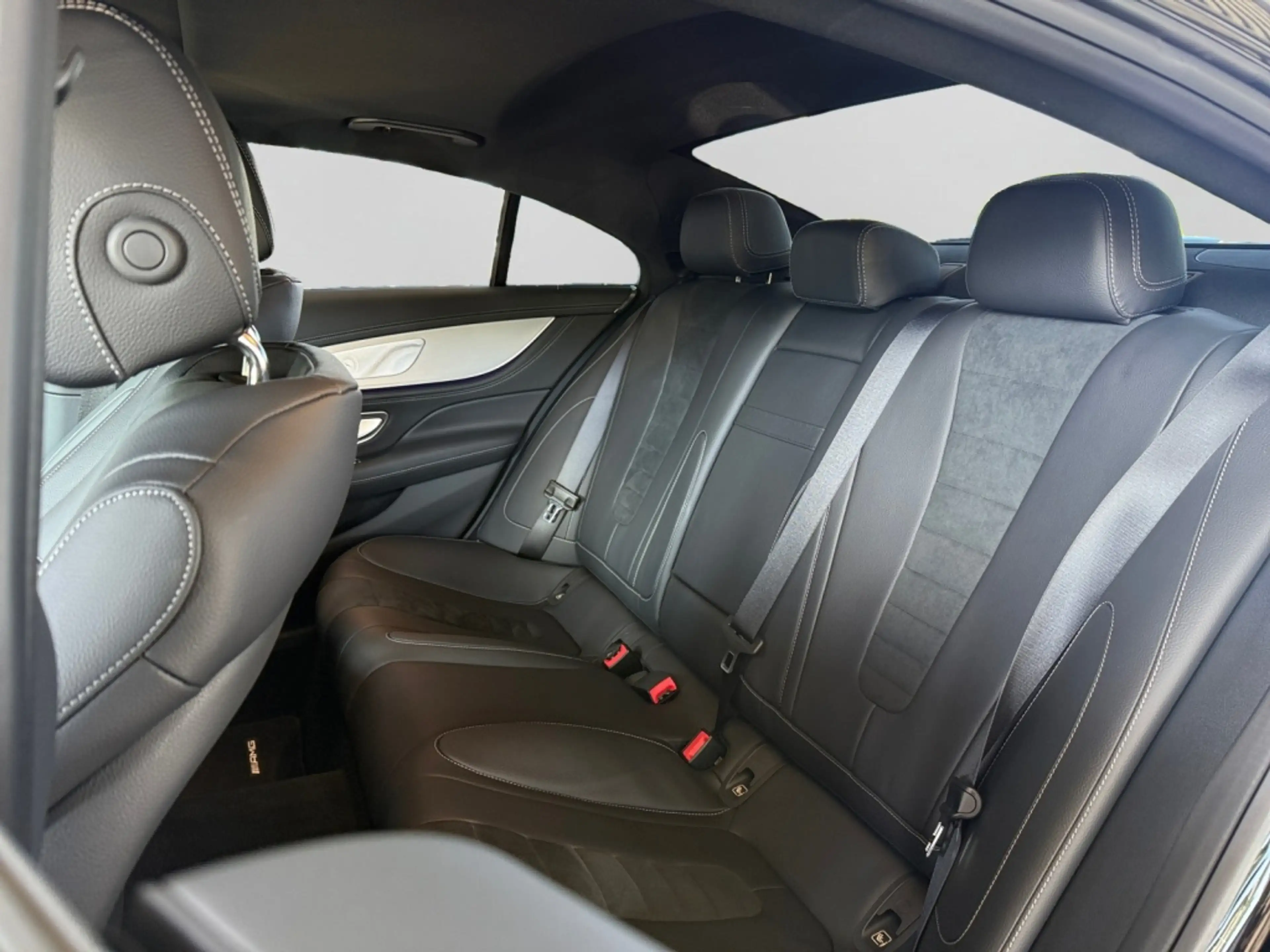 Mercedes-Benz CLS 400 d 4M AMG|NIGHT|MBEAM|AMBI|TEMP|360°|BURME — photo 14
