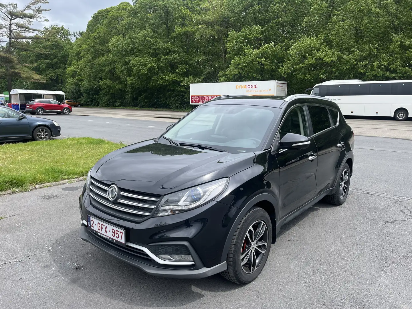 DFSK Glory 580 2021 - 34.000 km - 1.5T - Bio-Fuel CNG - Pano - Leder - 7-Zit Schwarz - 1
