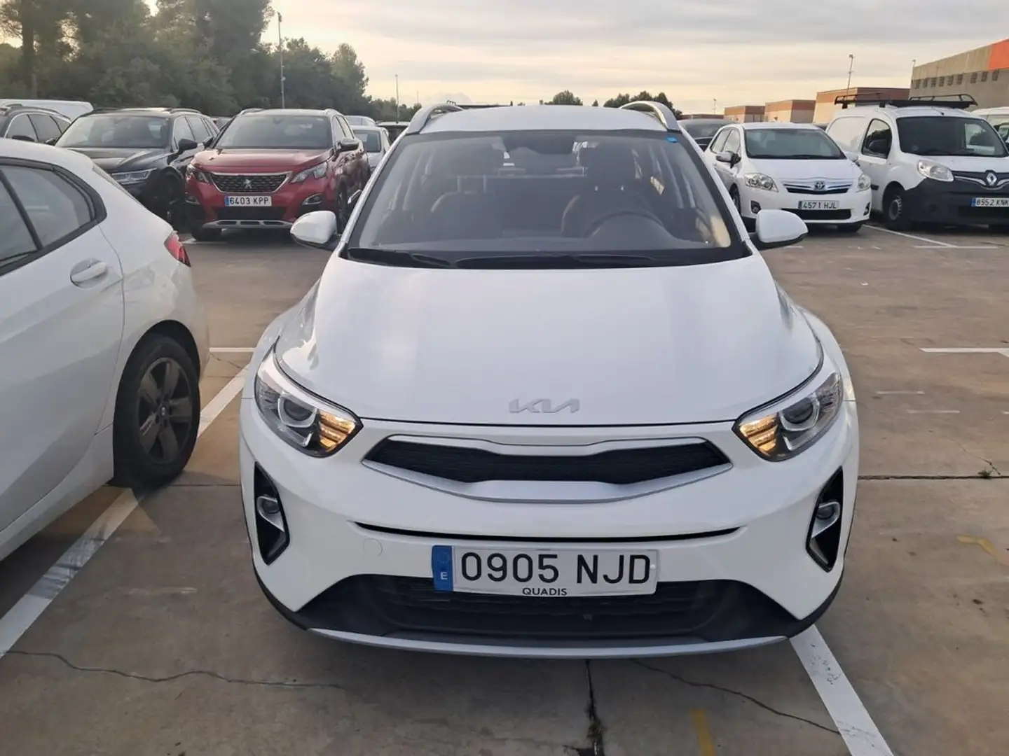 Kia Stonic 1.0 T-GDi MHEV Concept 100 Blanco - 2