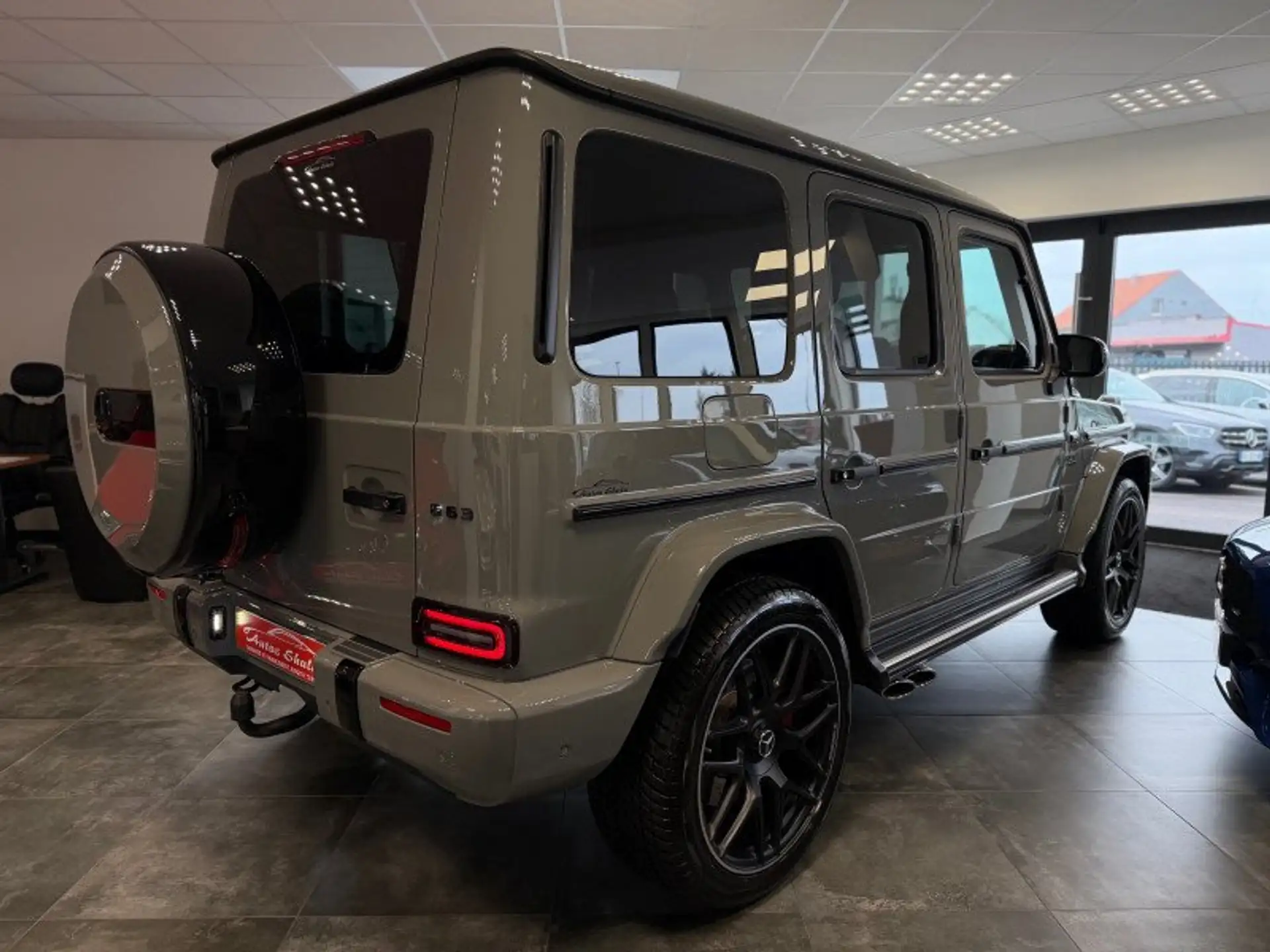 벤츠 G-Class G 63 AMG 2022 회색 사진 6