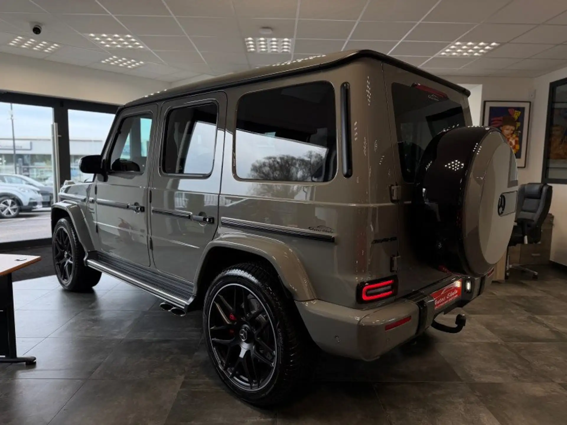 벤츠 G-Class G 63 AMG 2022 회색 사진 5