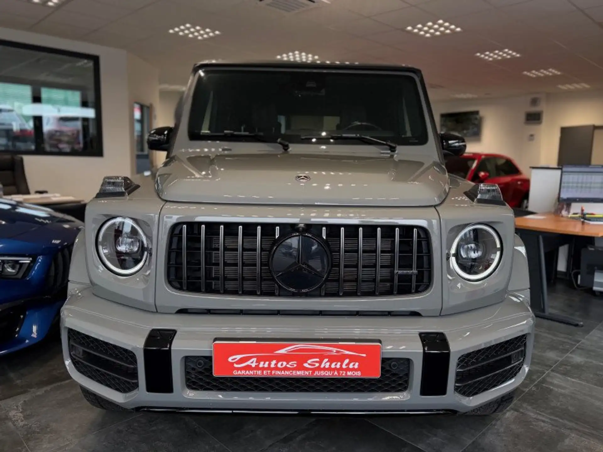 벤츠 G-Class G 63 AMG 2022 회색 사진 2