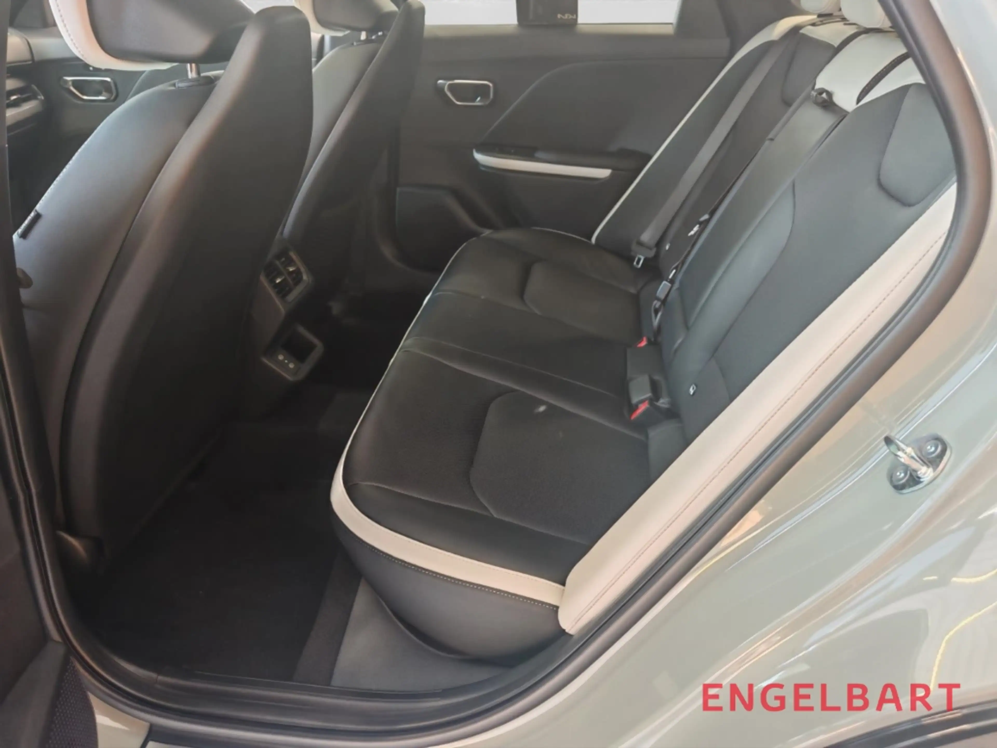 Kia K4 SW DCT 1.6T GT-Line Drive-Wise Sound Glasdach Desi — photo 12