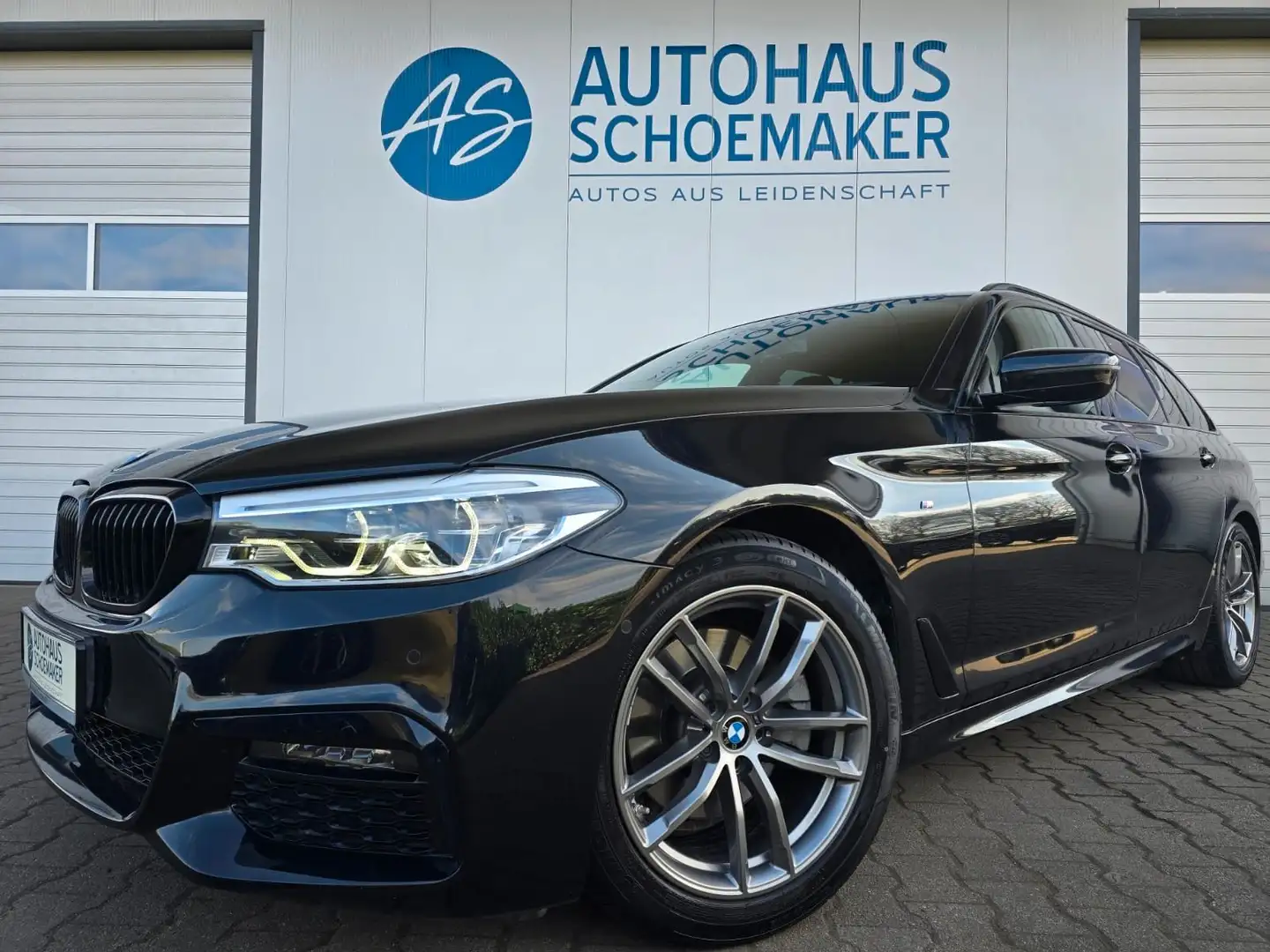BMW 520 d xDrive M Sport*Nav Pro,AHK,HUD,RFK,HIFI,LED Noir - 1