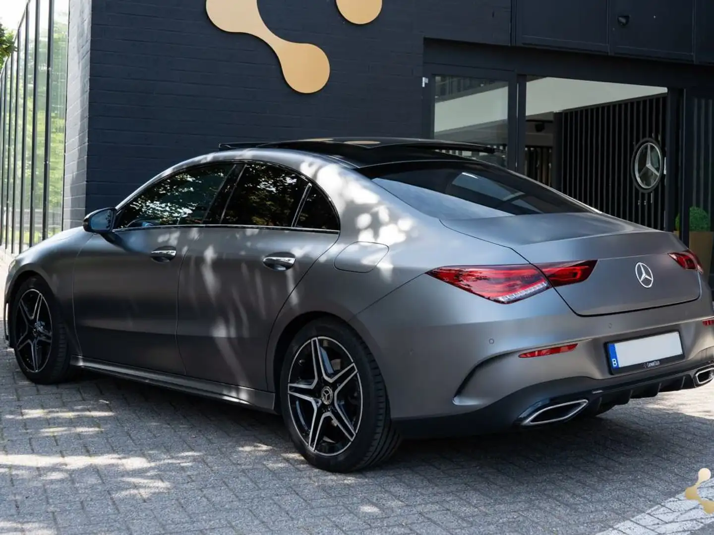 Mercedes-Benz CLA 200 CLA 200 d AMG Line Grigio - 2