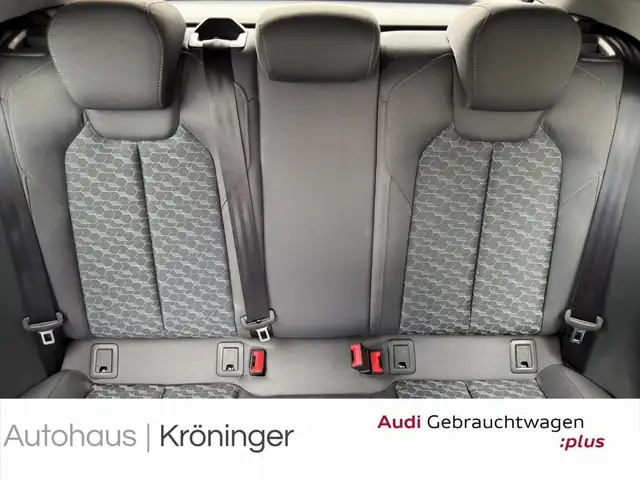 Audi A1 view 10