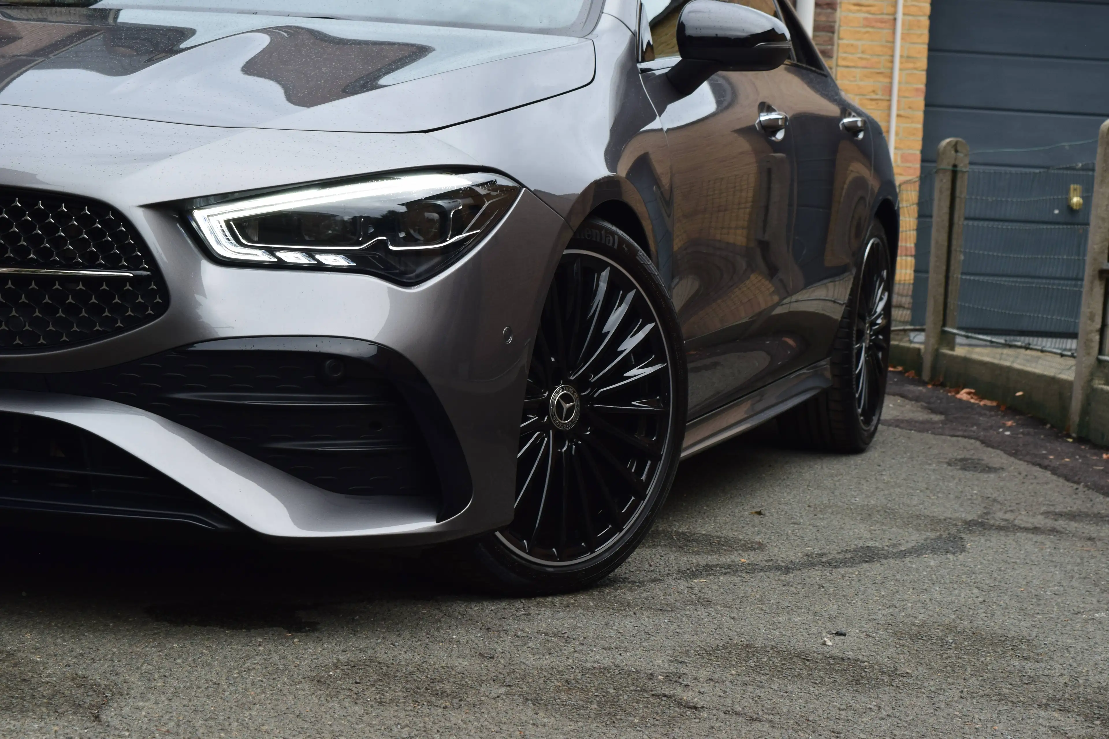 Mercedes-Benz CLA 180 AMG Line - NAVI / LED / ACC / PDC V+A+CAMERA / PANO OPENDAK — photo 27