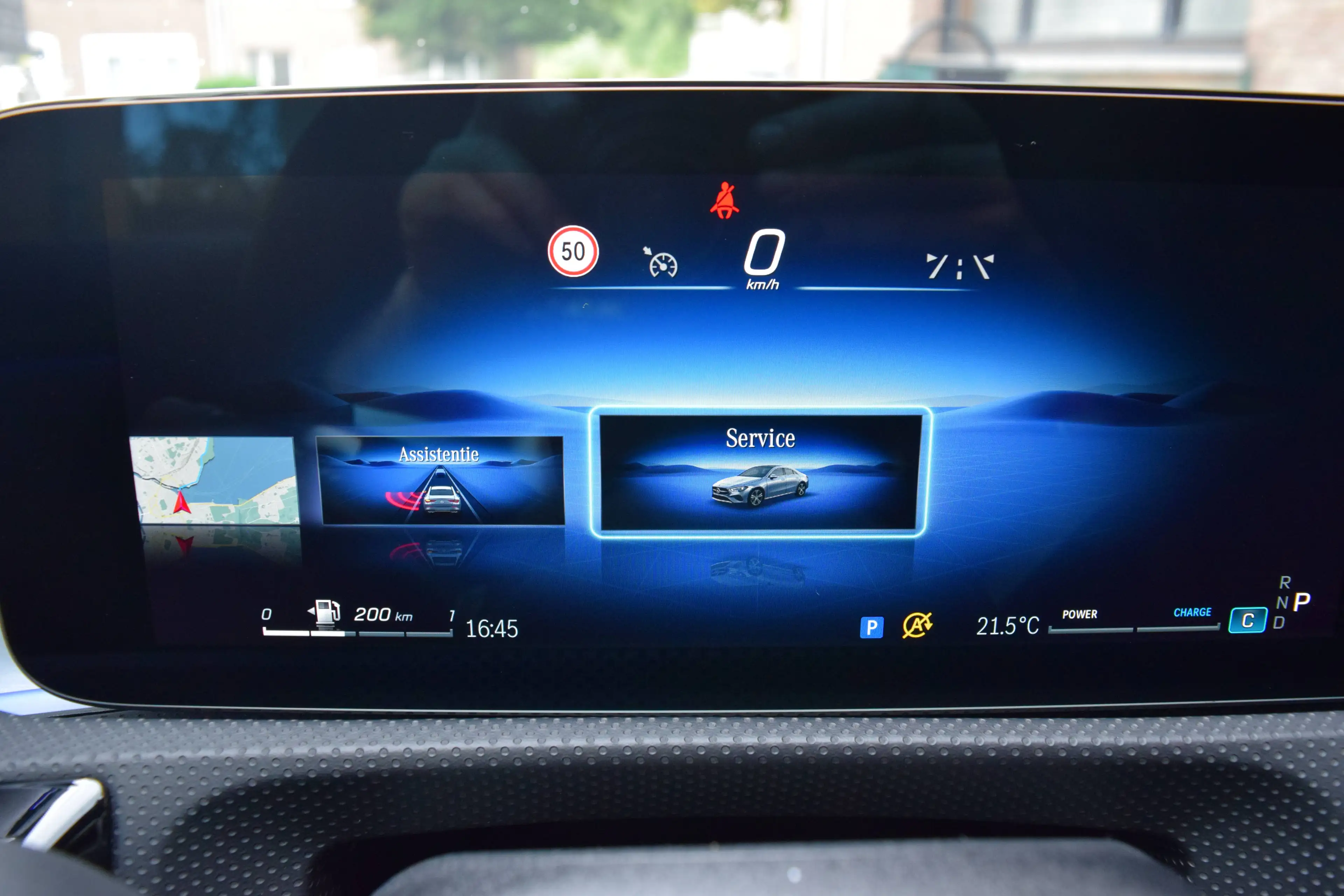 Mercedes-Benz CLA 180 AMG Line - NAVI / LED / ACC / PDC V+A+CAMERA / PANO OPENDAK — photo 10