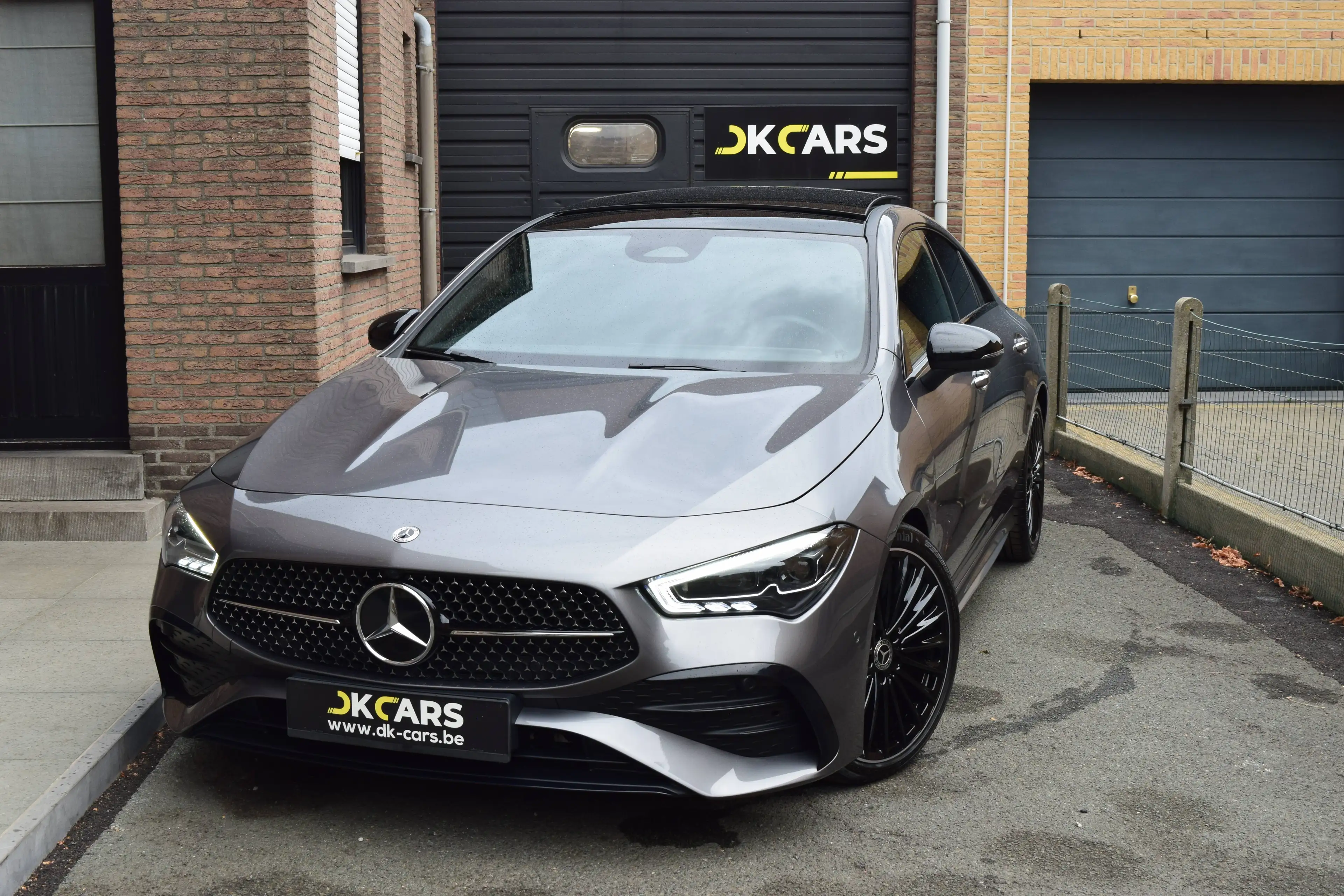 Mercedes-Benz CLA 180 AMG Line - NAVI / LED / ACC / PDC V+A+CAMERA / PANO OPENDAK — photo 36