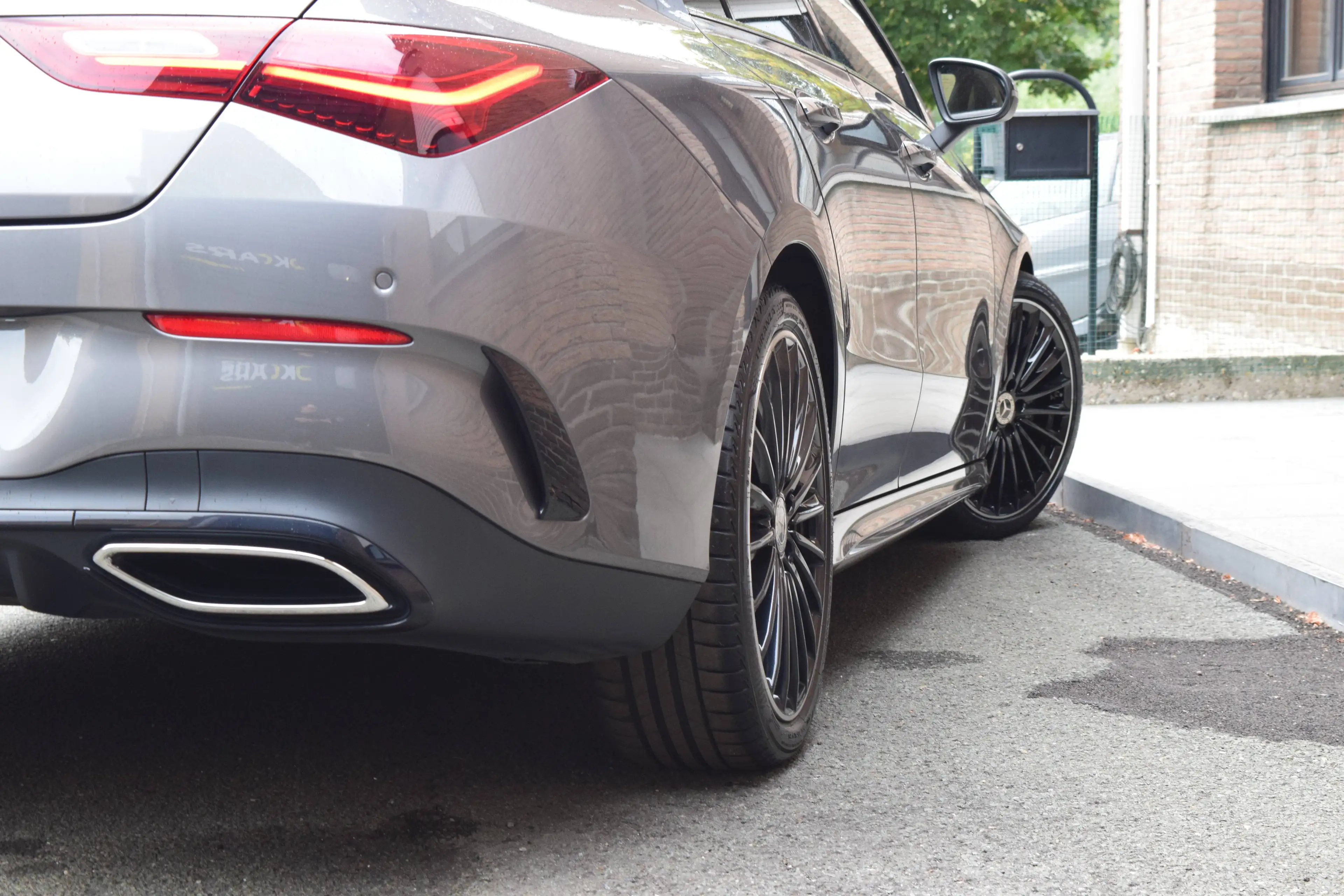 Mercedes-Benz CLA 180 AMG Line - NAVI / LED / ACC / PDC V+A+CAMERA / PANO OPENDAK — photo 28