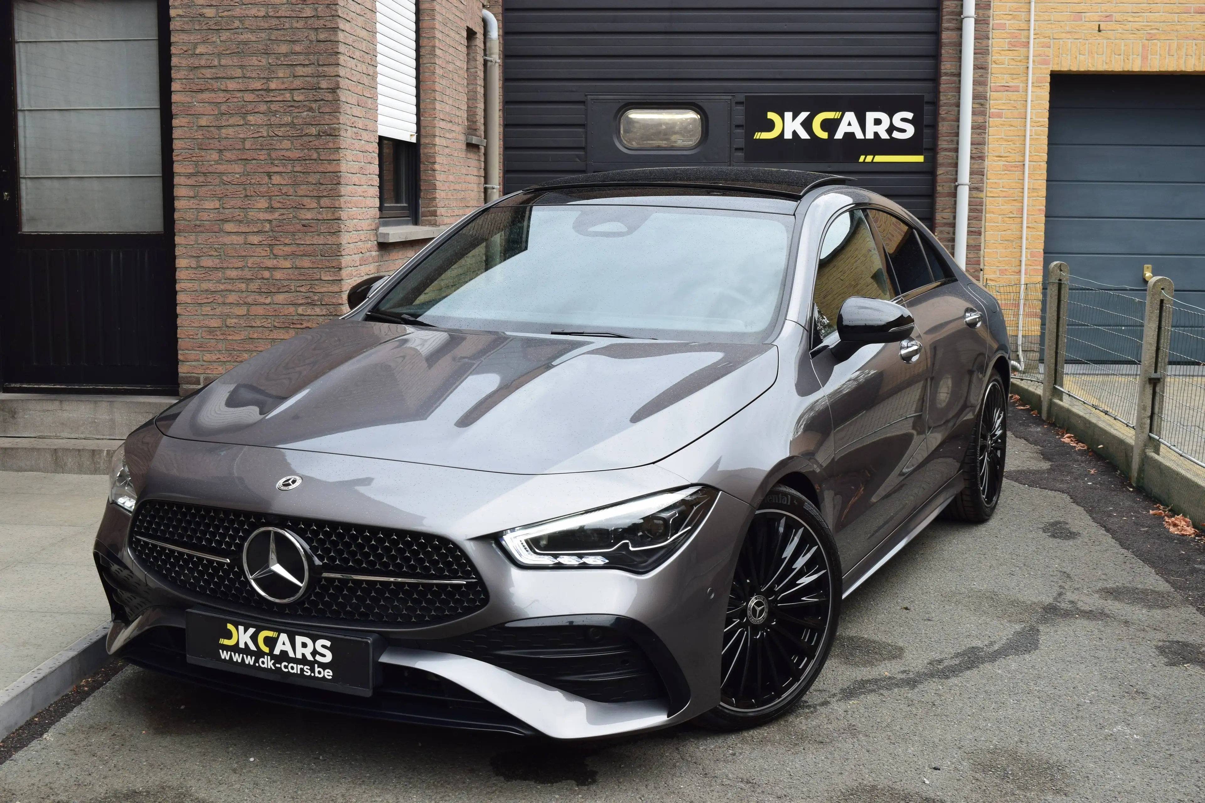 Mercedes-Benz CLA 180 AMG Line - NAVI / LED / ACC / PDC V+A+CAMERA / PANO OPENDAK — photo 35
