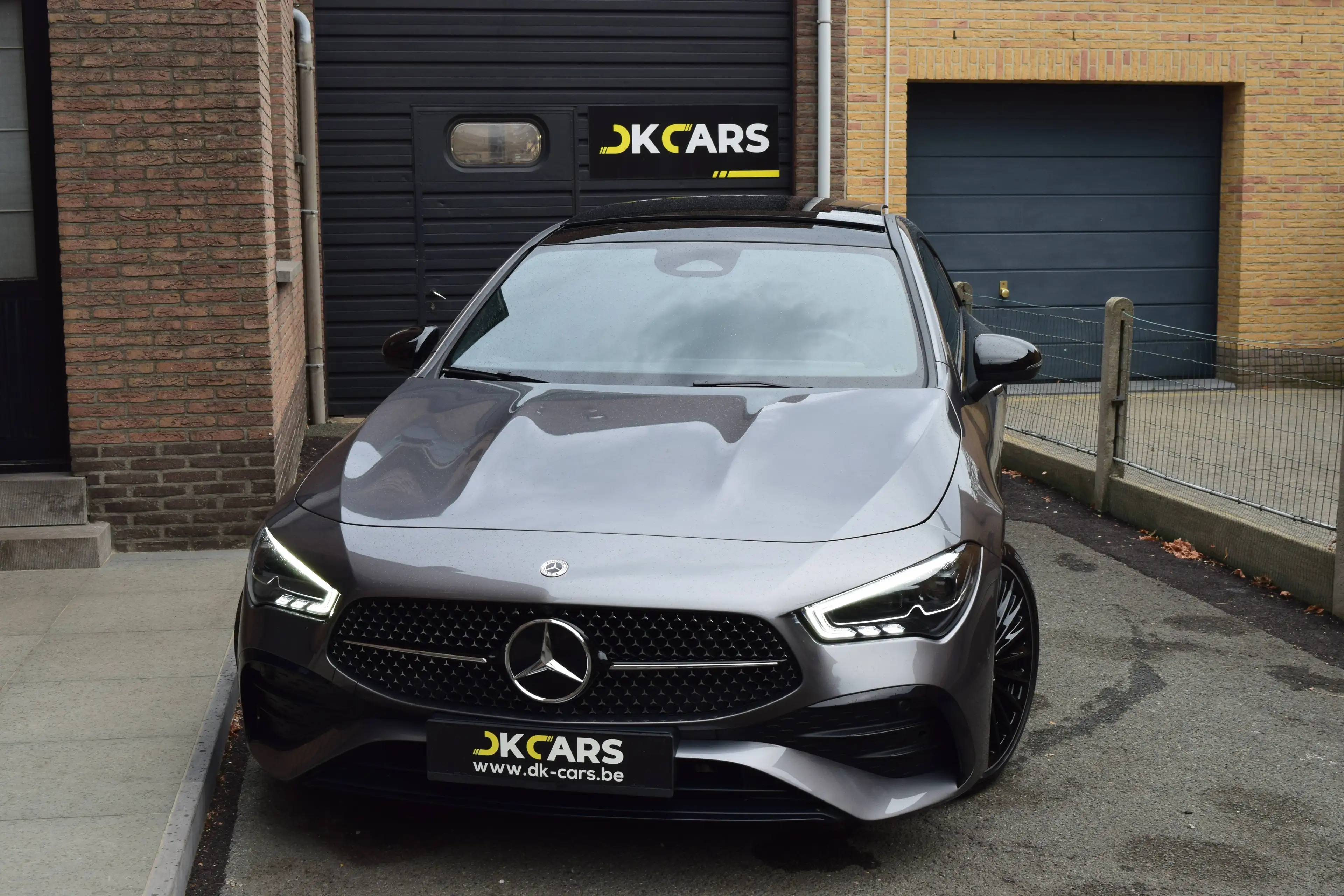 Mercedes-Benz CLA 180 AMG Line - NAVI / LED / ACC / PDC V+A+CAMERA / PANO OPENDAK — photo 37