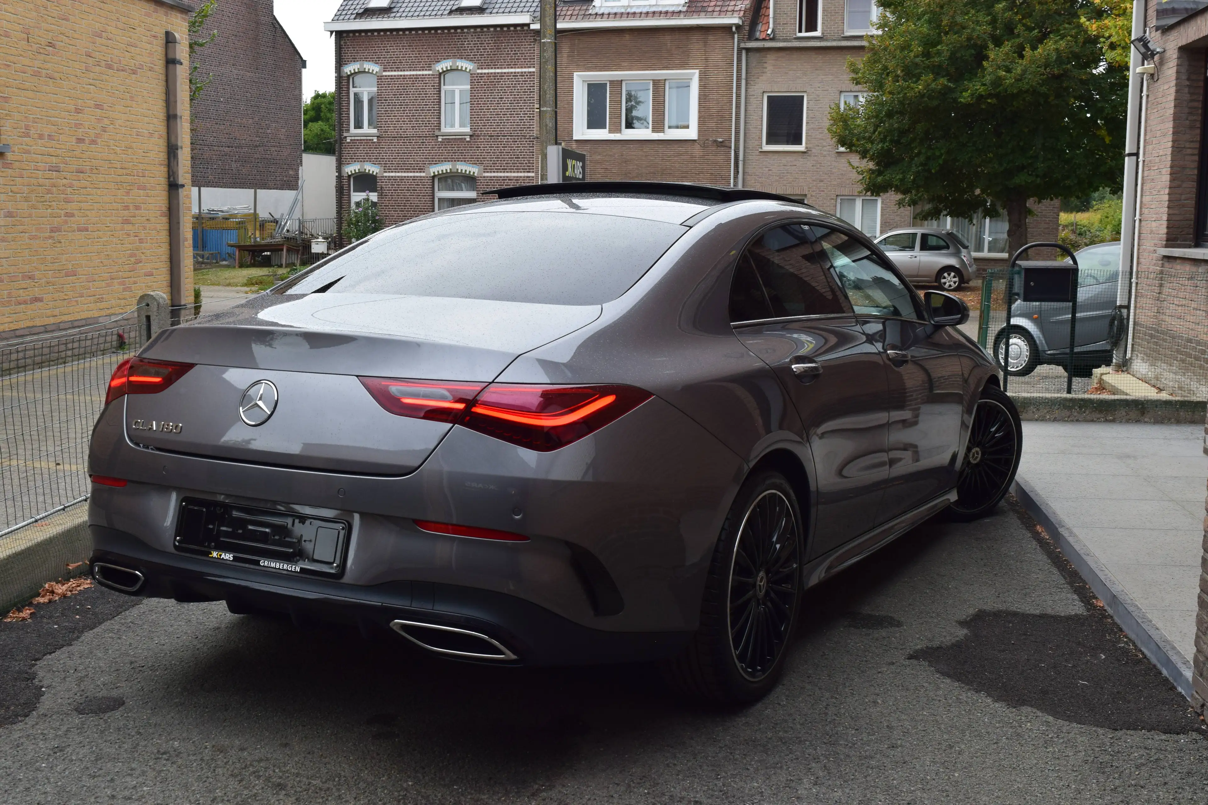 Mercedes-Benz CLA 180 AMG Line - NAVI / LED / ACC / PDC V+A+CAMERA / PANO OPENDAK — photo 2
