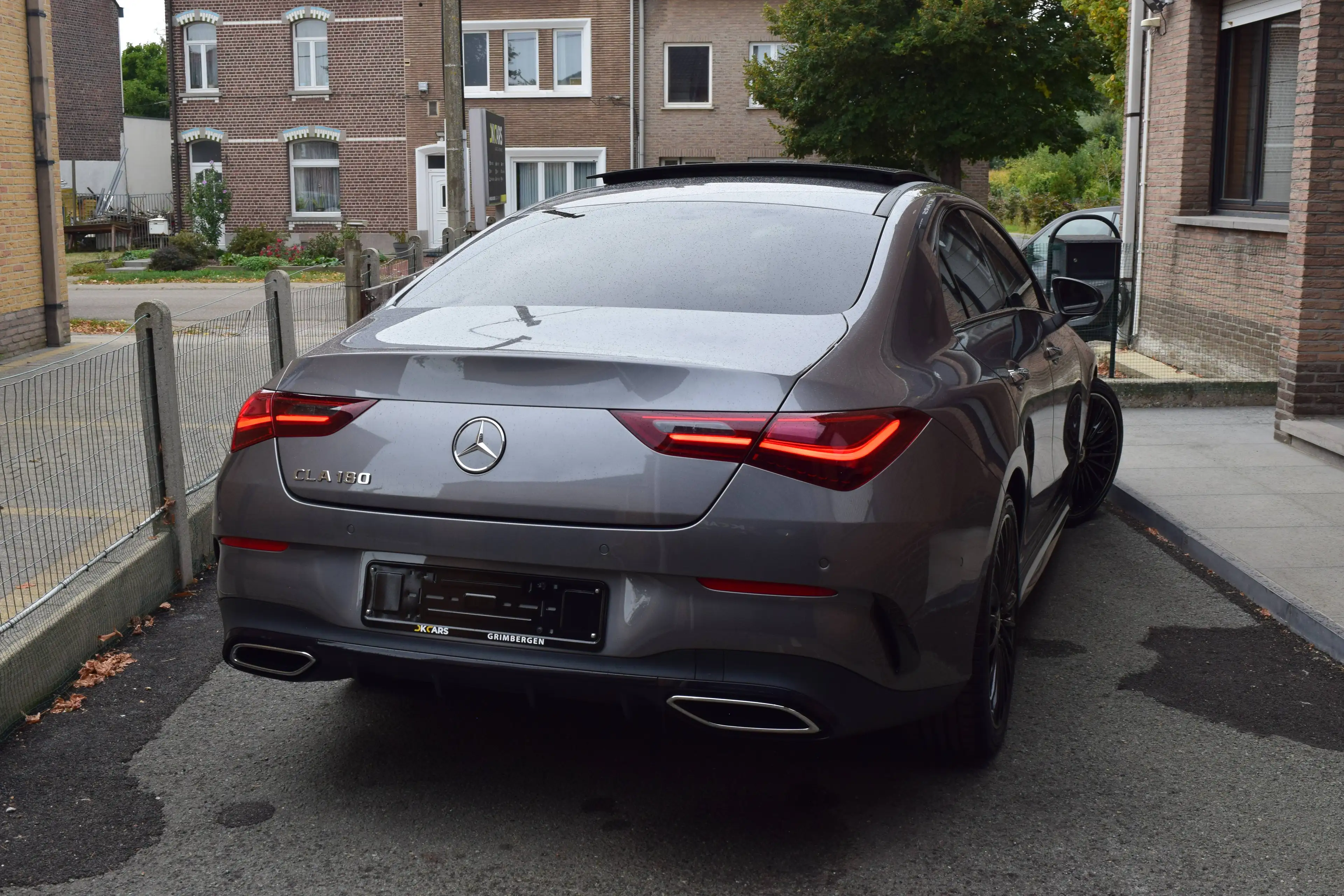 Mercedes-Benz CLA 180 AMG Line - NAVI / LED / ACC / PDC V+A+CAMERA / PANO OPENDAK — photo 39