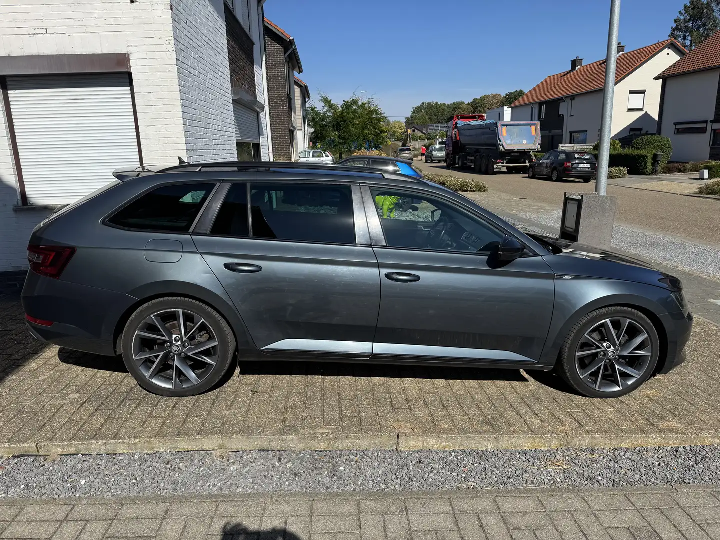 Skoda Superb Combi 2.0 TDI 4x4 DSG Sportline - 2