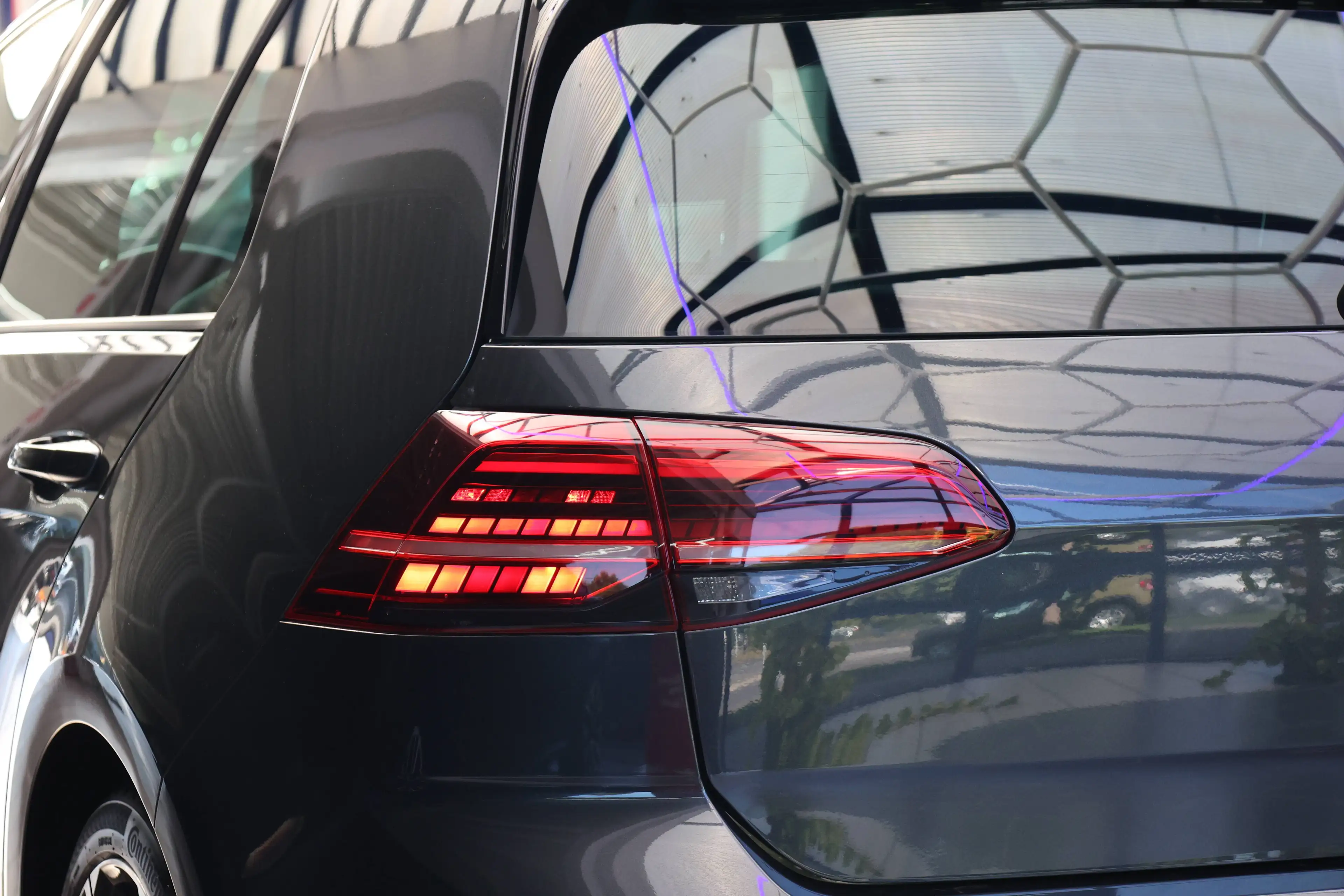 Volkswagen Golf GTD Golf GTD BlueMotion Technology DSG — photo 6