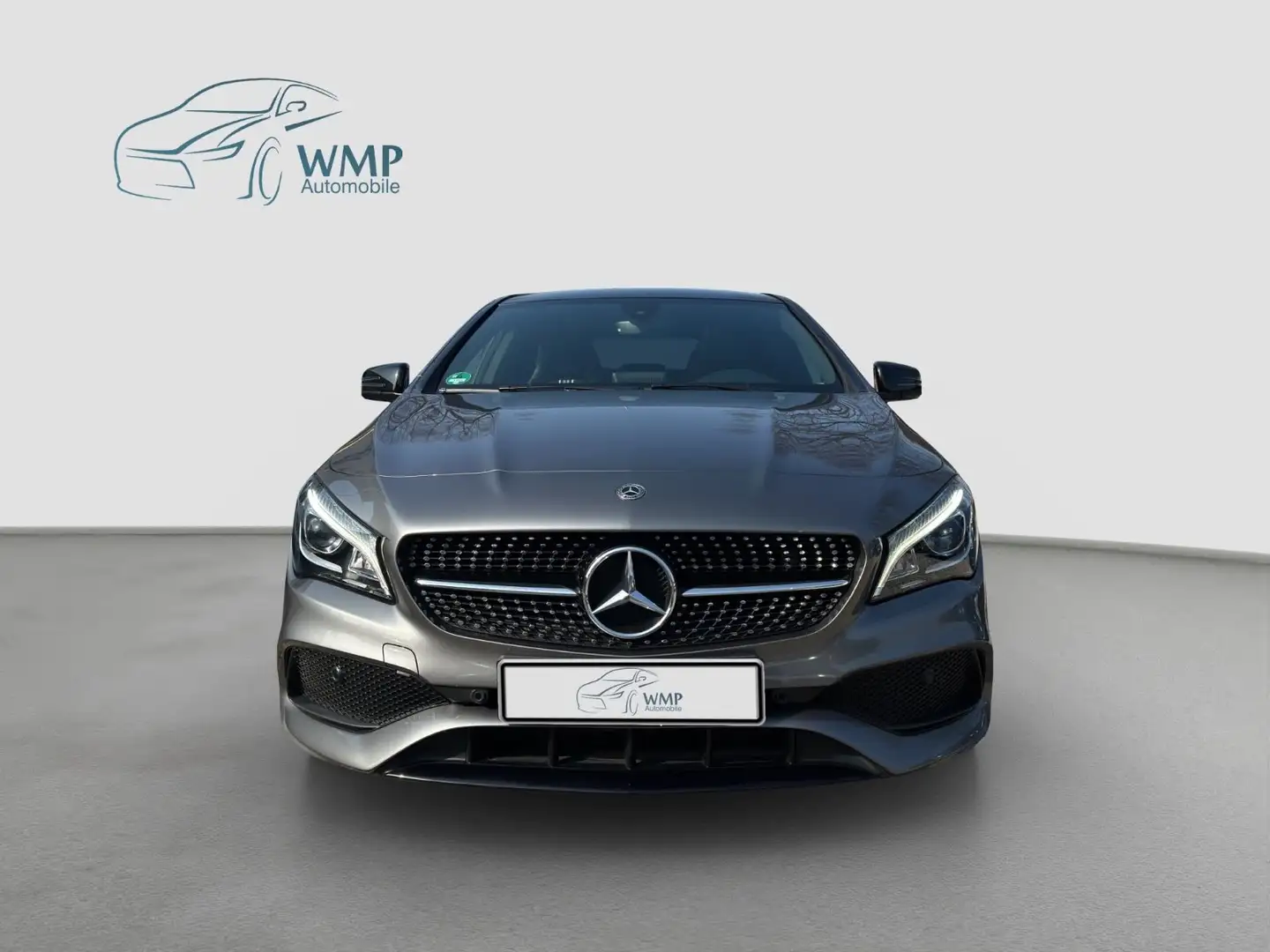Mercedes-Benz CLA 200 AMG/Peak Edition/Navi/Panor./SHZ/Kamera Grau - 2