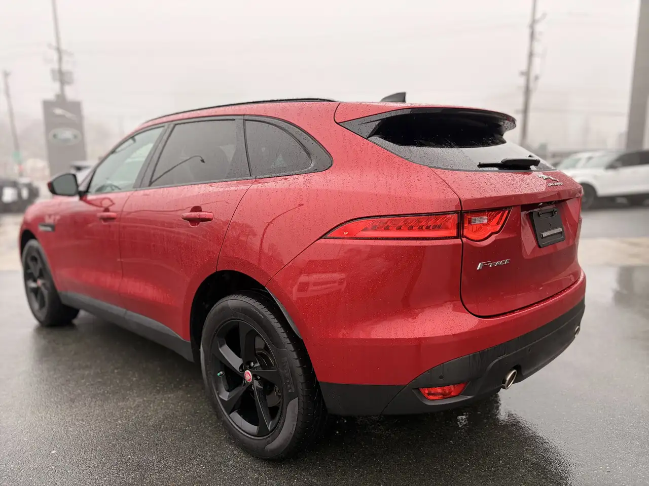 Jaguar F-Pace снимка Jaguar F-Pace